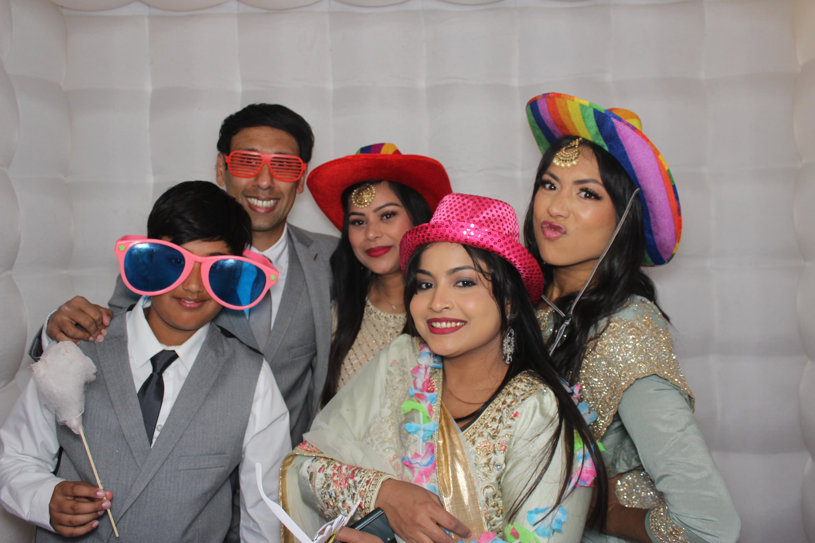 Celebrating Rayhan & Reena's Wedding | View more photos from the event at gallery.funbooth.uk.com/u/FunboothLTD1/Celebrating-Rayhan-Reenas-Wedding