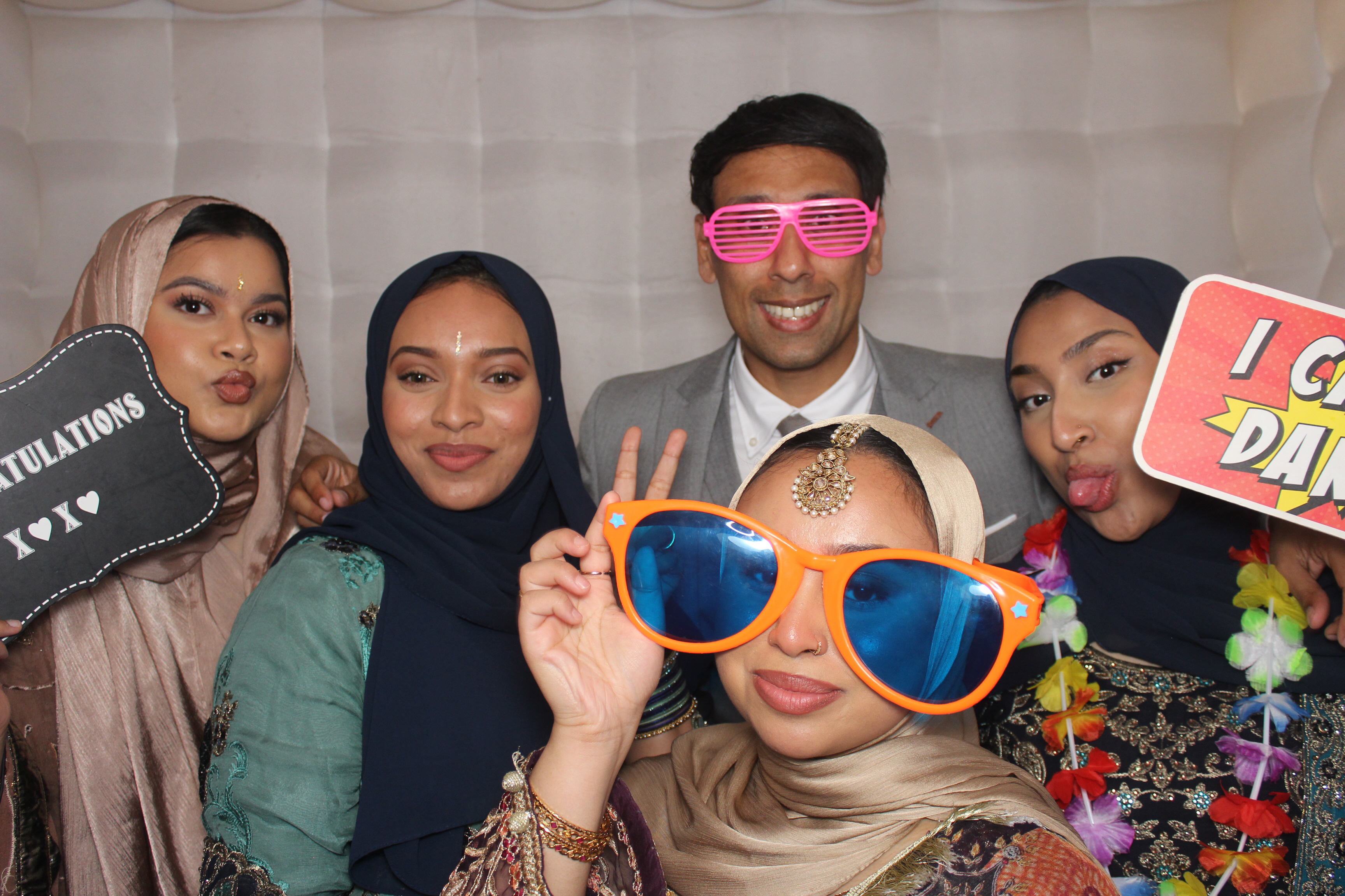 Celebrating Rayhan & Reena's Wedding | View more photos from the event at gallery.funbooth.uk.com/u/FunboothLTD1/Celebrating-Rayhan-Reenas-Wedding