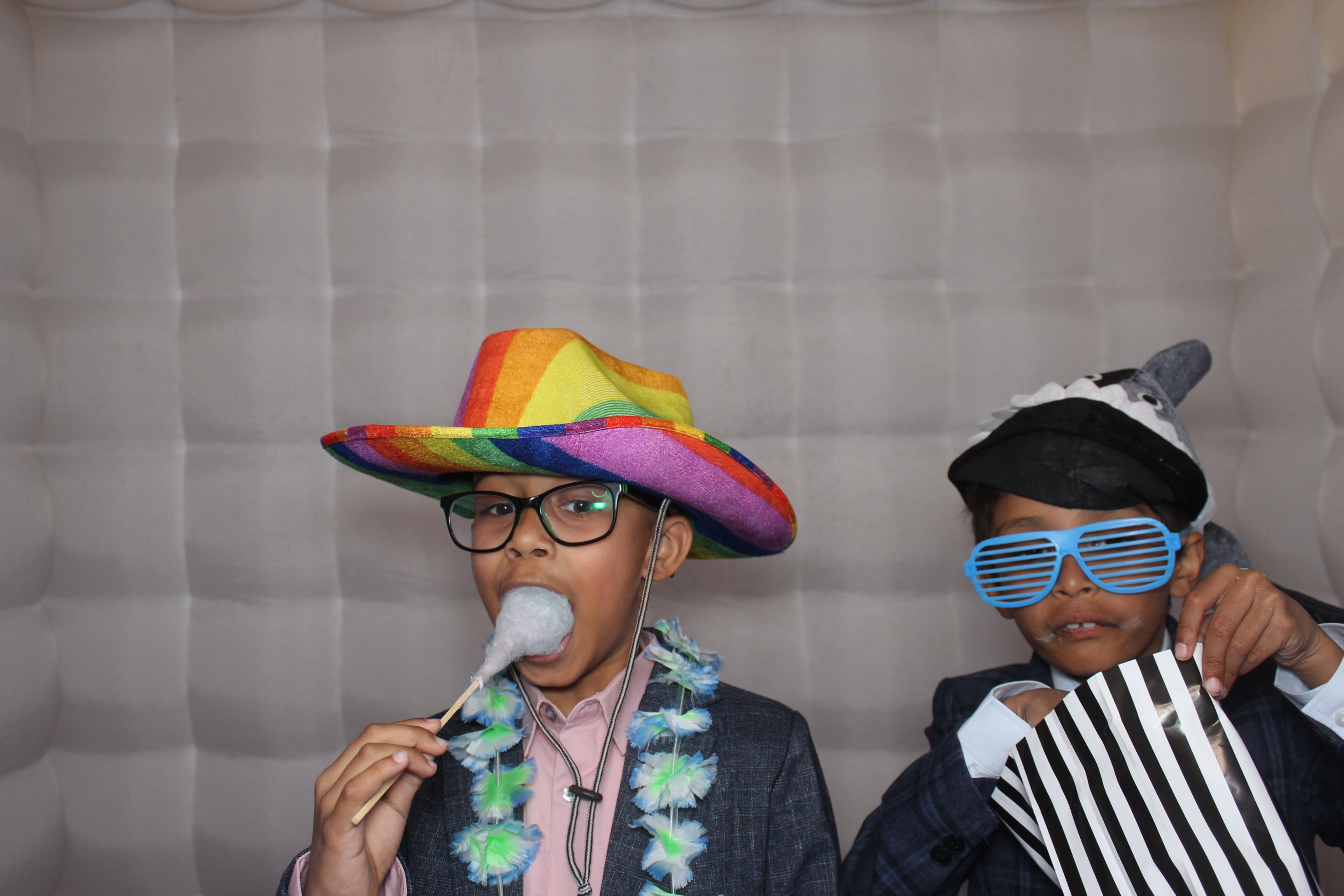 Celebrating Rayhan & Reena's Wedding | View more photos from the event at gallery.funbooth.uk.com/u/FunboothLTD1/Celebrating-Rayhan-Reenas-Wedding
