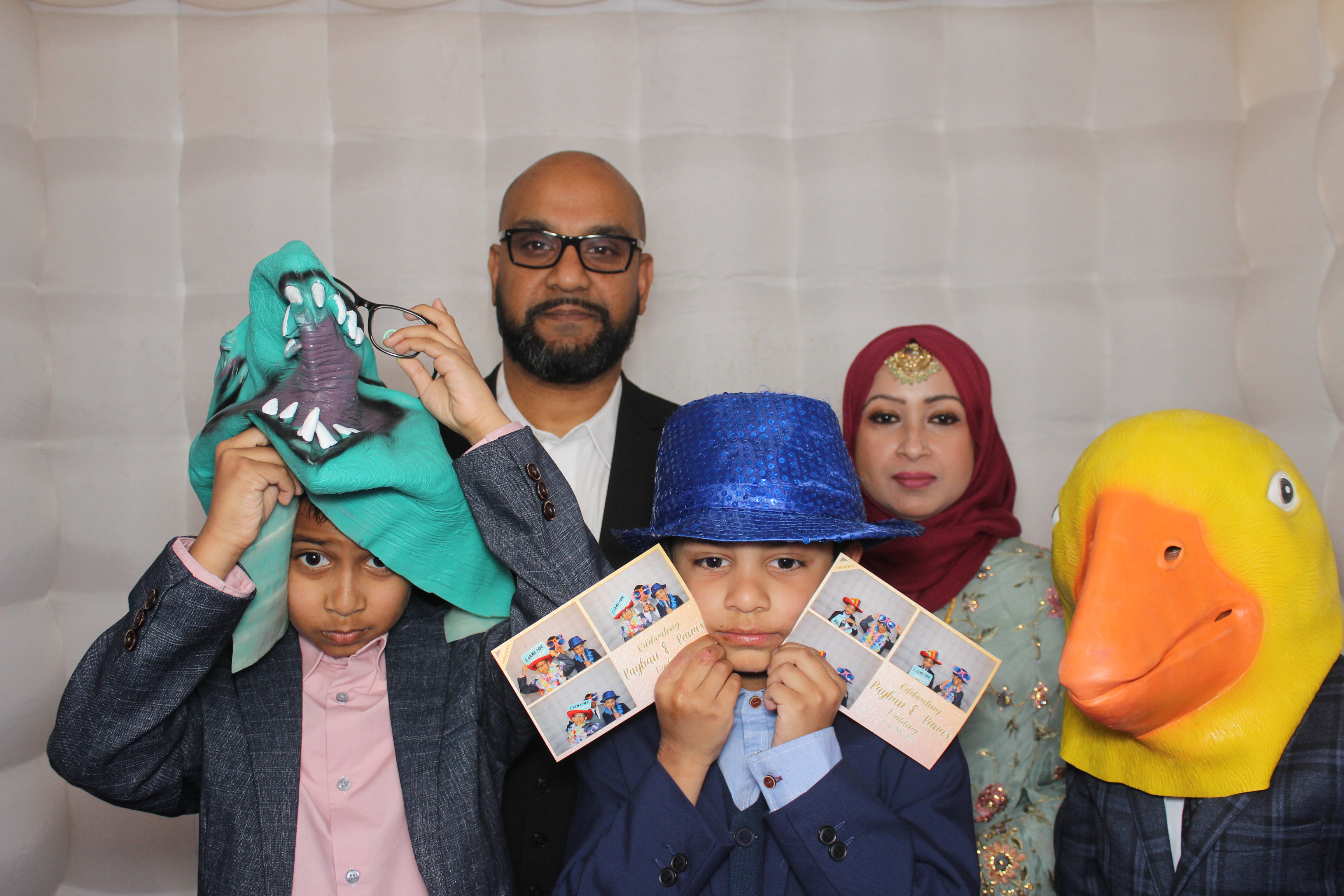 Celebrating Rayhan & Reena's Wedding | View more photos from the event at gallery.funbooth.uk.com/u/FunboothLTD1/Celebrating-Rayhan-Reenas-Wedding