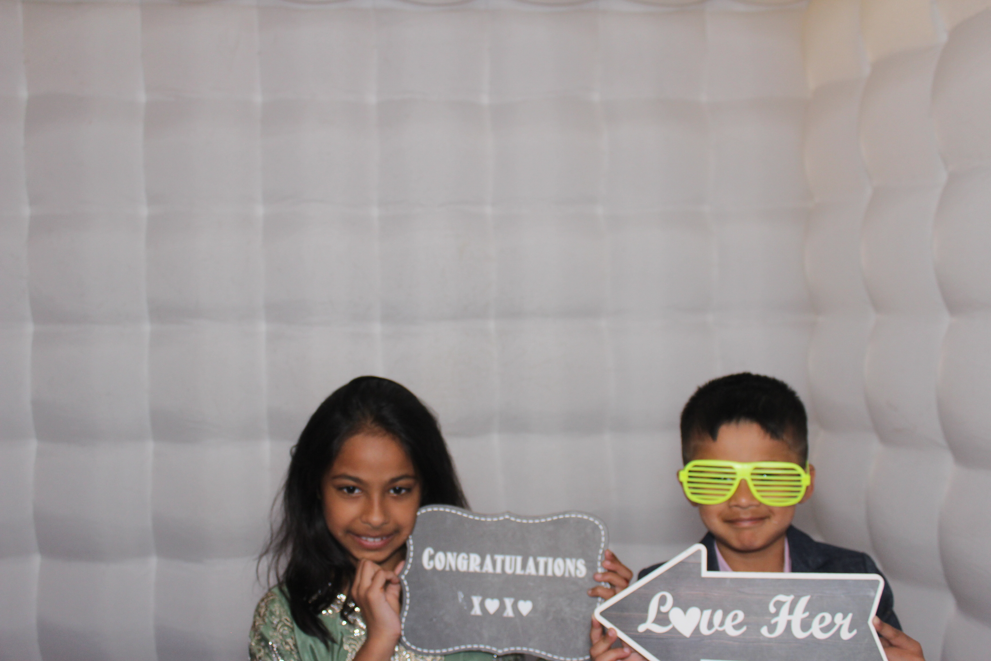 Celebrating Rayhan & Reena's Wedding | View more photos from the event at gallery.funbooth.uk.com/u/FunboothLTD1/Celebrating-Rayhan-Reenas-Wedding