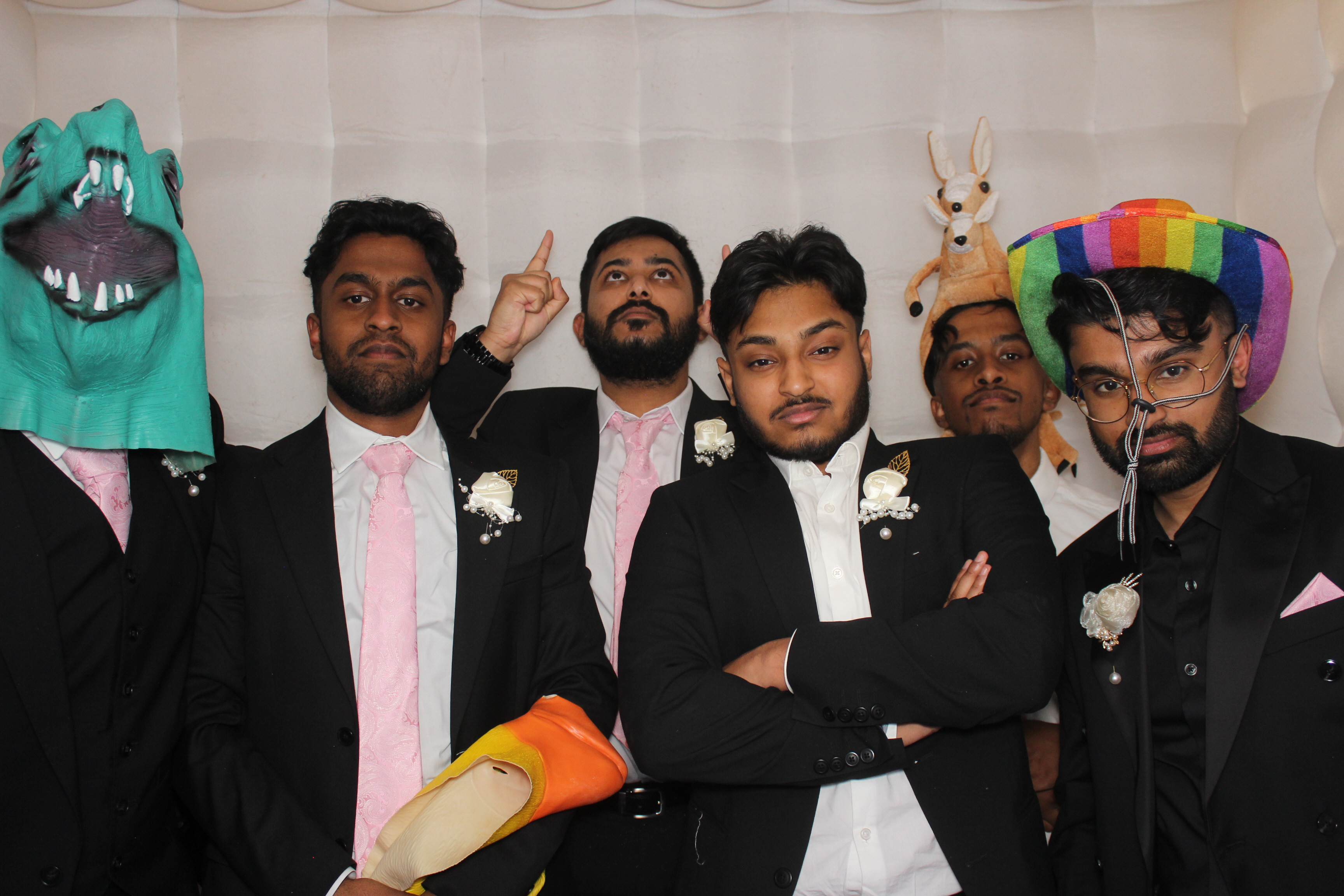Celebrating Rayhan & Reena's Wedding | View more photos from the event at gallery.funbooth.uk.com/u/FunboothLTD1/Celebrating-Rayhan-Reenas-Wedding