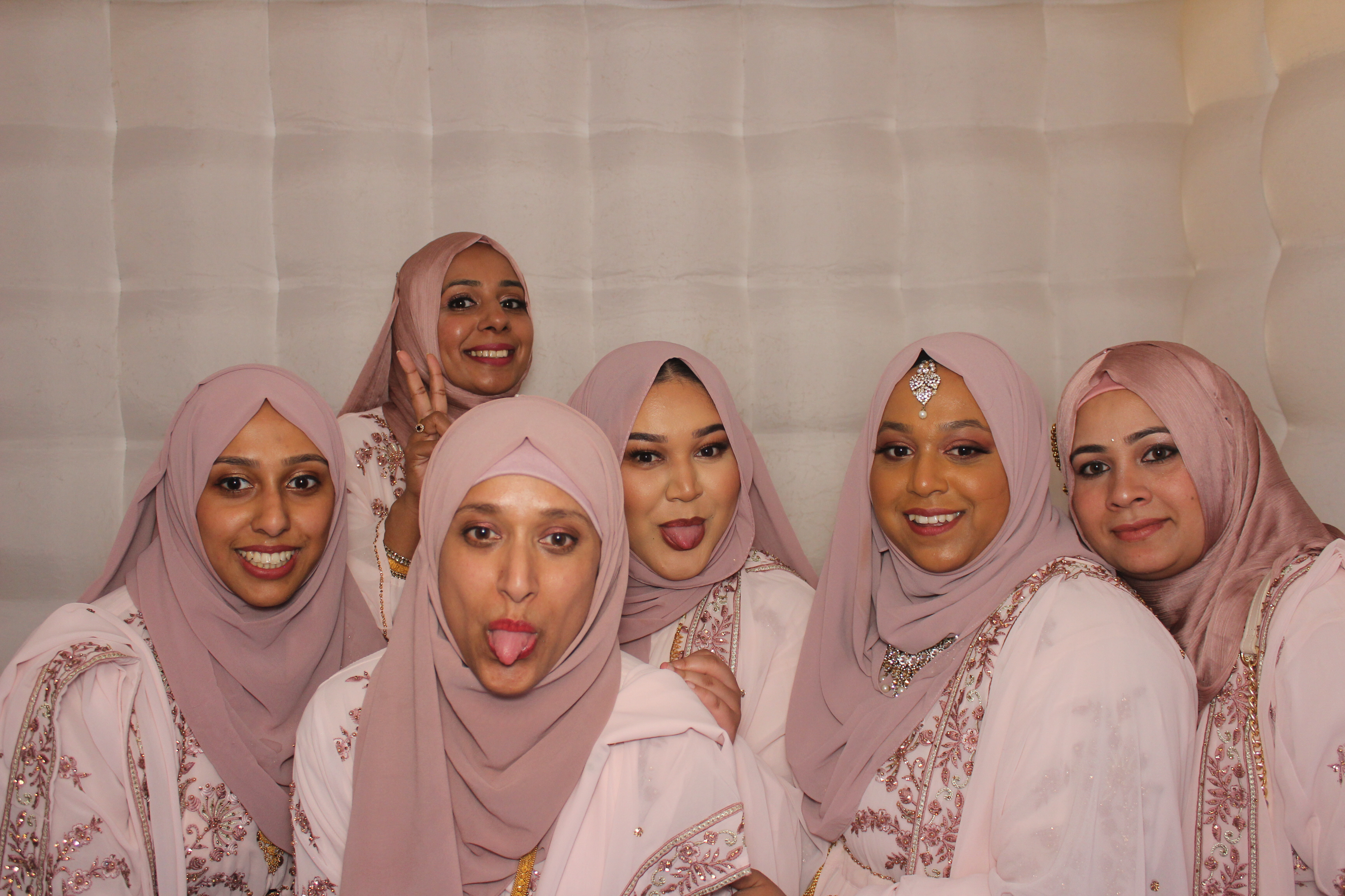 Celebrating Rayhan & Reena's Wedding | View more photos from the event at gallery.funbooth.uk.com/u/FunboothLTD1/Celebrating-Rayhan-Reenas-Wedding