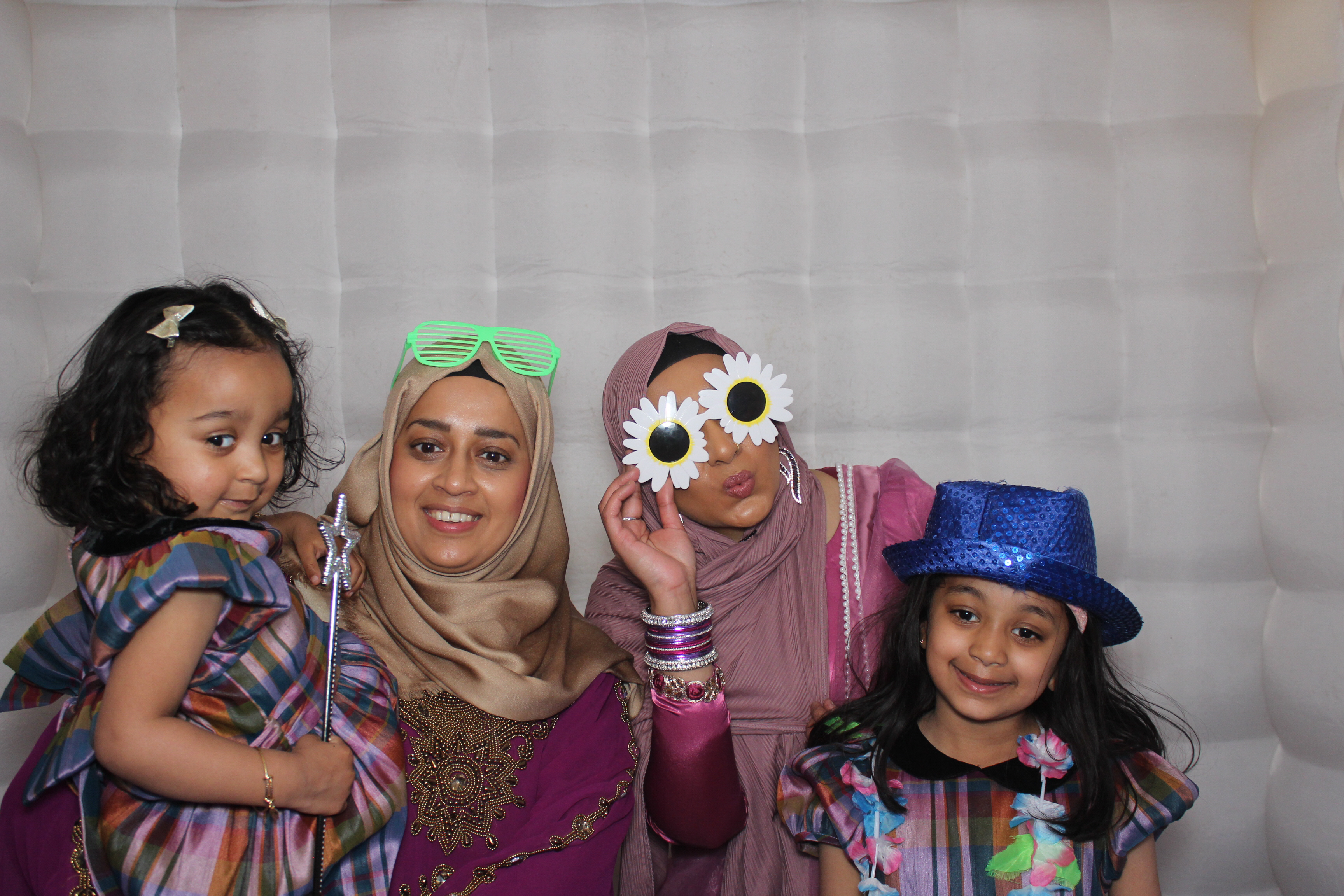 Celebrating Rayhan & Reena's Wedding | View more photos from the event at gallery.funbooth.uk.com/u/FunboothLTD1/Celebrating-Rayhan-Reenas-Wedding