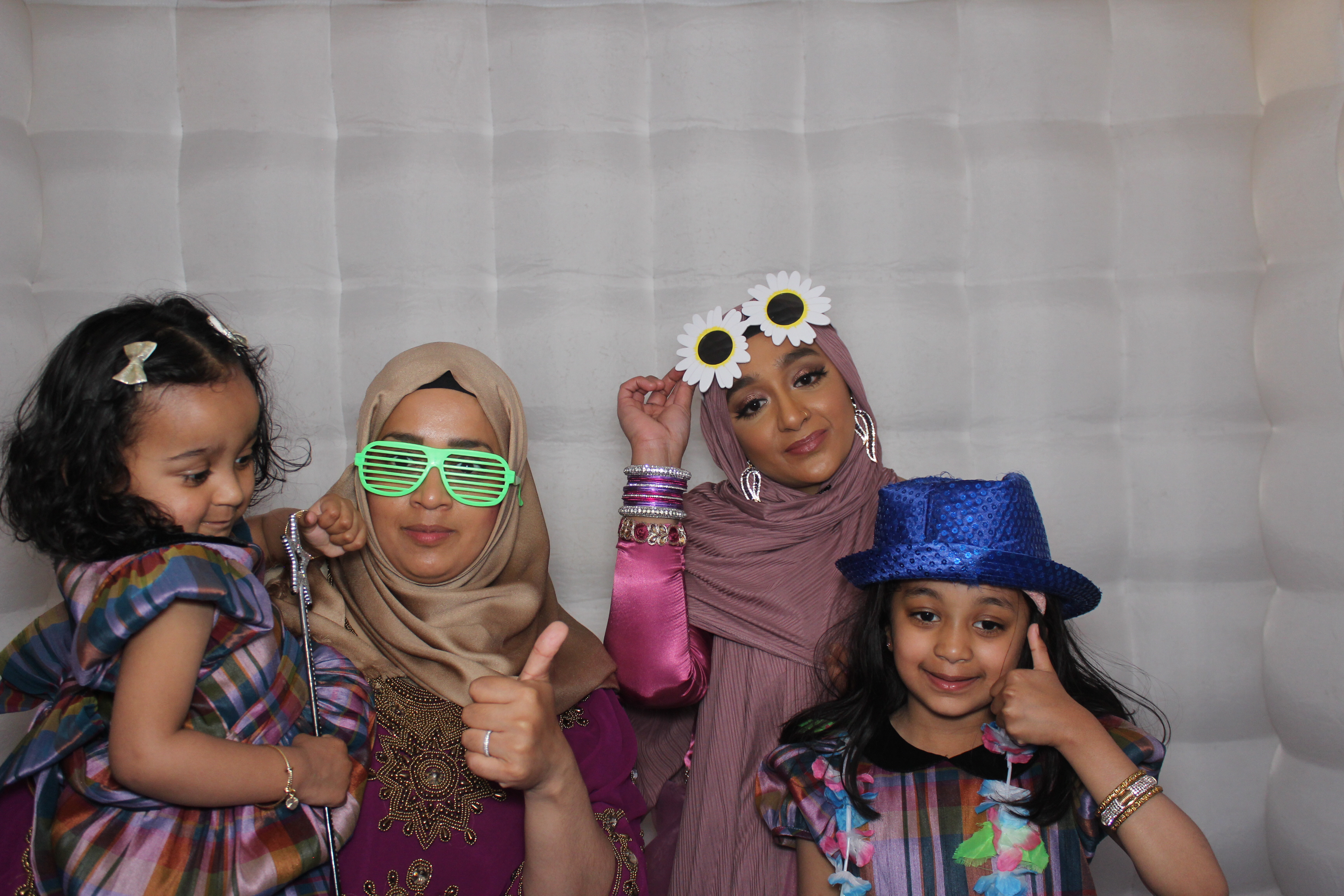 Celebrating Rayhan & Reena's Wedding | View more photos from the event at gallery.funbooth.uk.com/u/FunboothLTD1/Celebrating-Rayhan-Reenas-Wedding