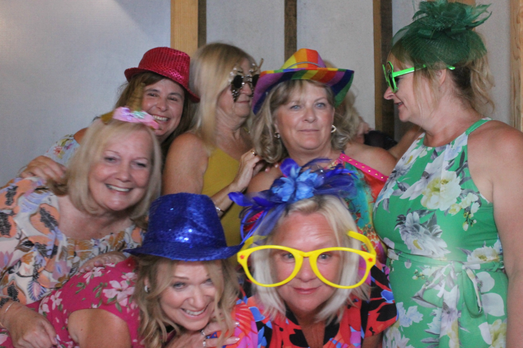 Mr & Mrs Hodges | View more photos from the event at gallery.funbooth.uk.com/u/FunboothLTD1/Mr-Mrs-Hodges
