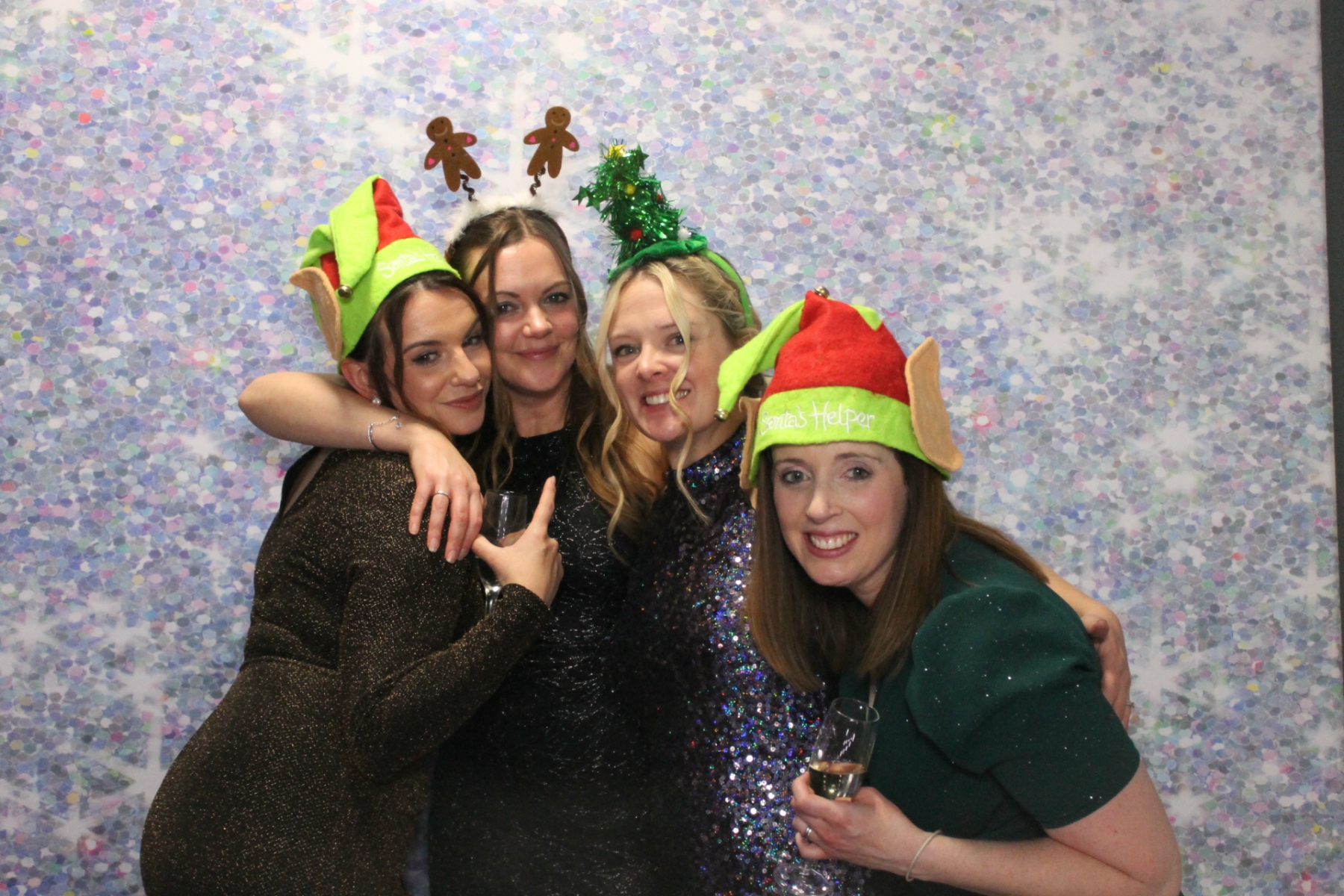 Portsmouth Water's Festive Party 2023 | View more photos from the event at gallery.funbooth.uk.com/u/FunboothLTD1/Portsmouth-Waters-Festive-Party-2023