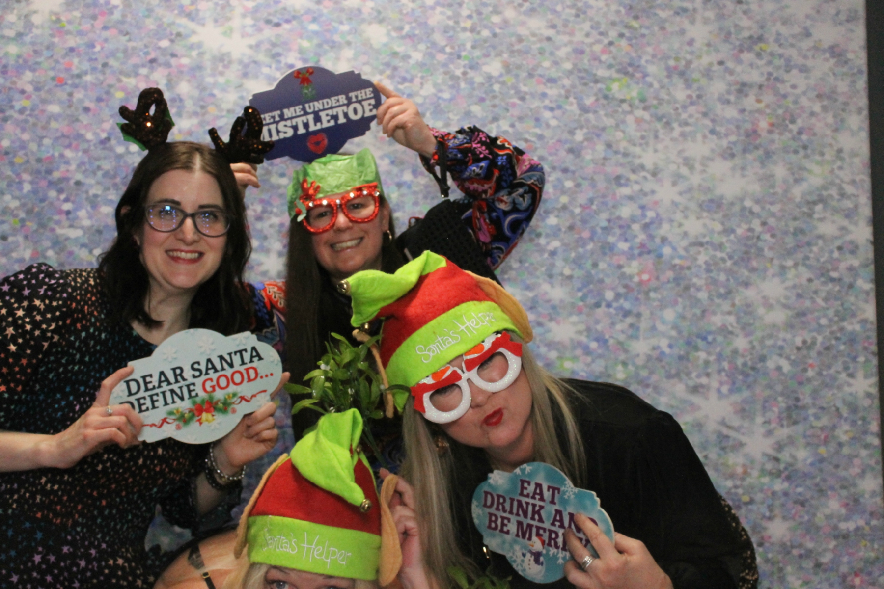 Portsmouth Water's Festive Party 2023 | View more photos from the event at gallery.funbooth.uk.com/u/FunboothLTD1/Portsmouth-Waters-Festive-Party-2023