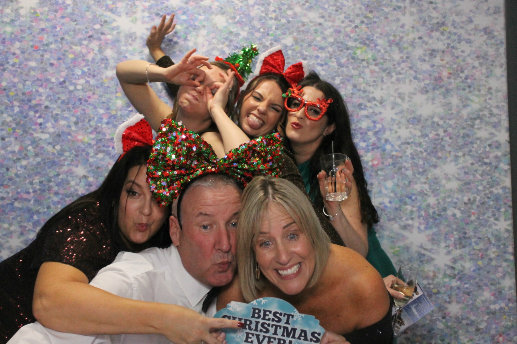 Portsmouth Water's Festive Party 2023 | View more photos from the event at gallery.funbooth.uk.com/u/FunboothLTD1/Portsmouth-Waters-Festive-Party-2023