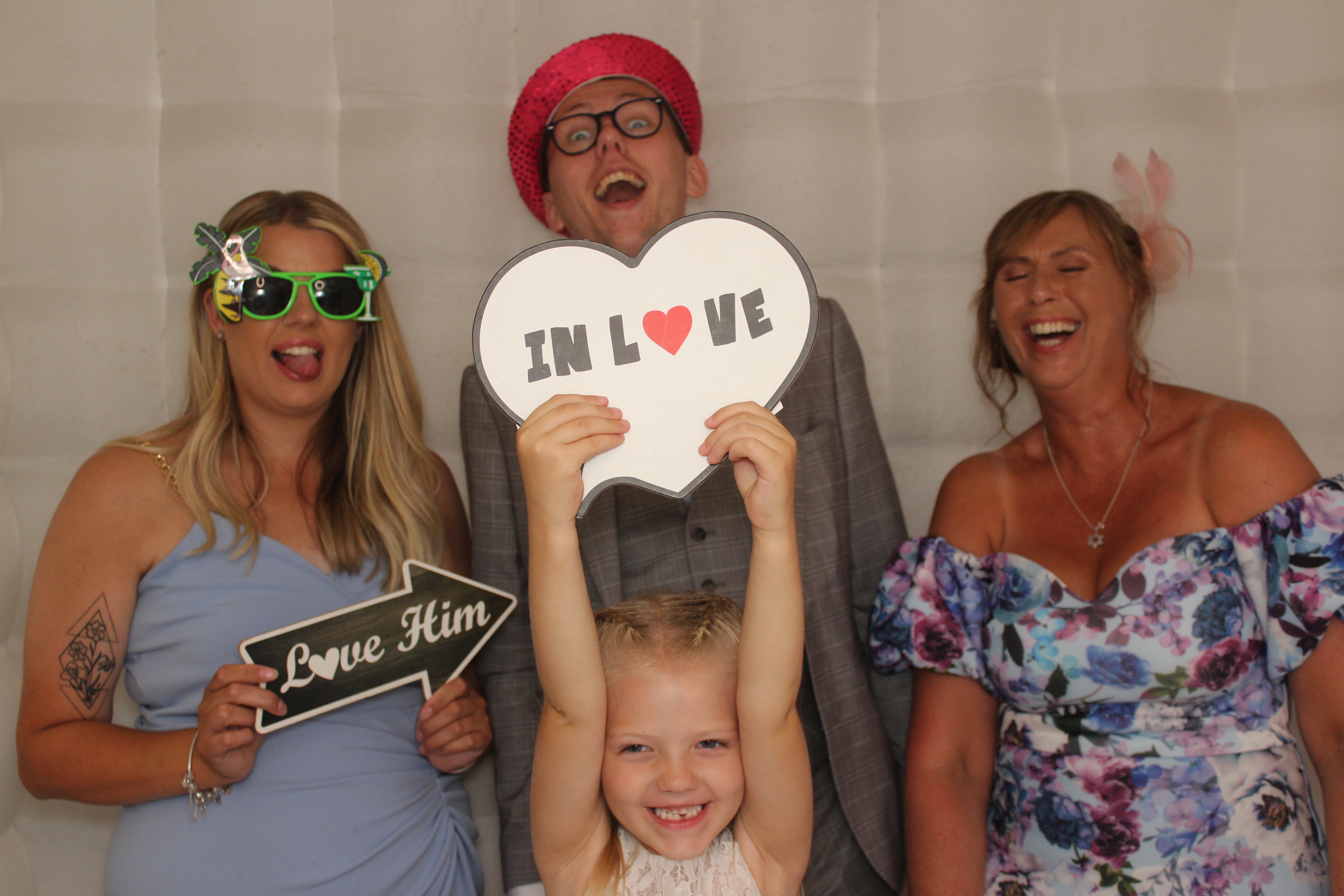 Robyn & Sean's 10th Wedding Anniversary | View more photos from the event at gallery.funbooth.uk.com/u/FunboothLTD1/Robyn-Seans-10th-Wedding-Anniversary