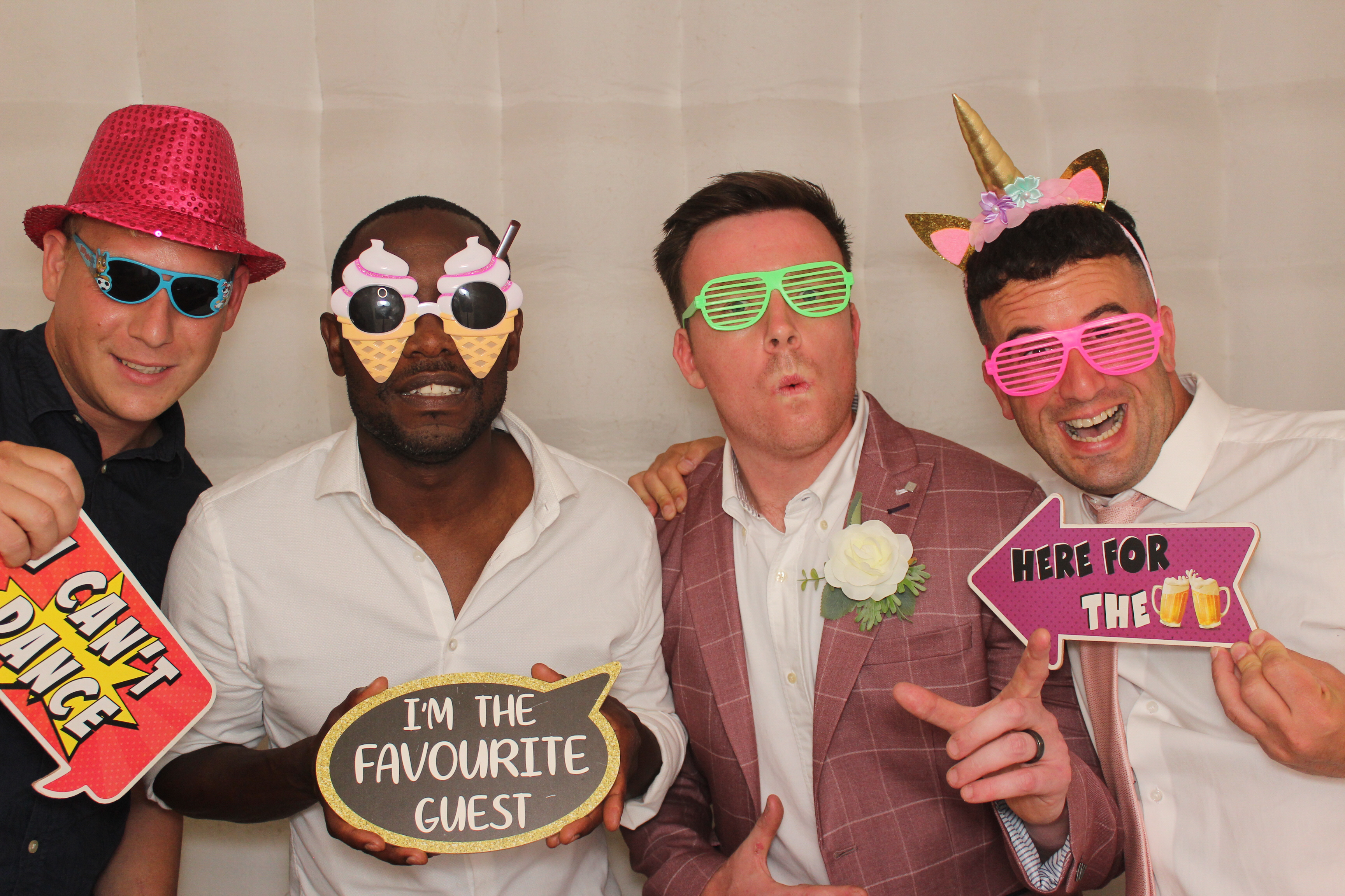 Robyn & Sean's 10th Wedding Anniversary | View more photos from the event at gallery.funbooth.uk.com/u/FunboothLTD1/Robyn-Seans-10th-Wedding-Anniversary