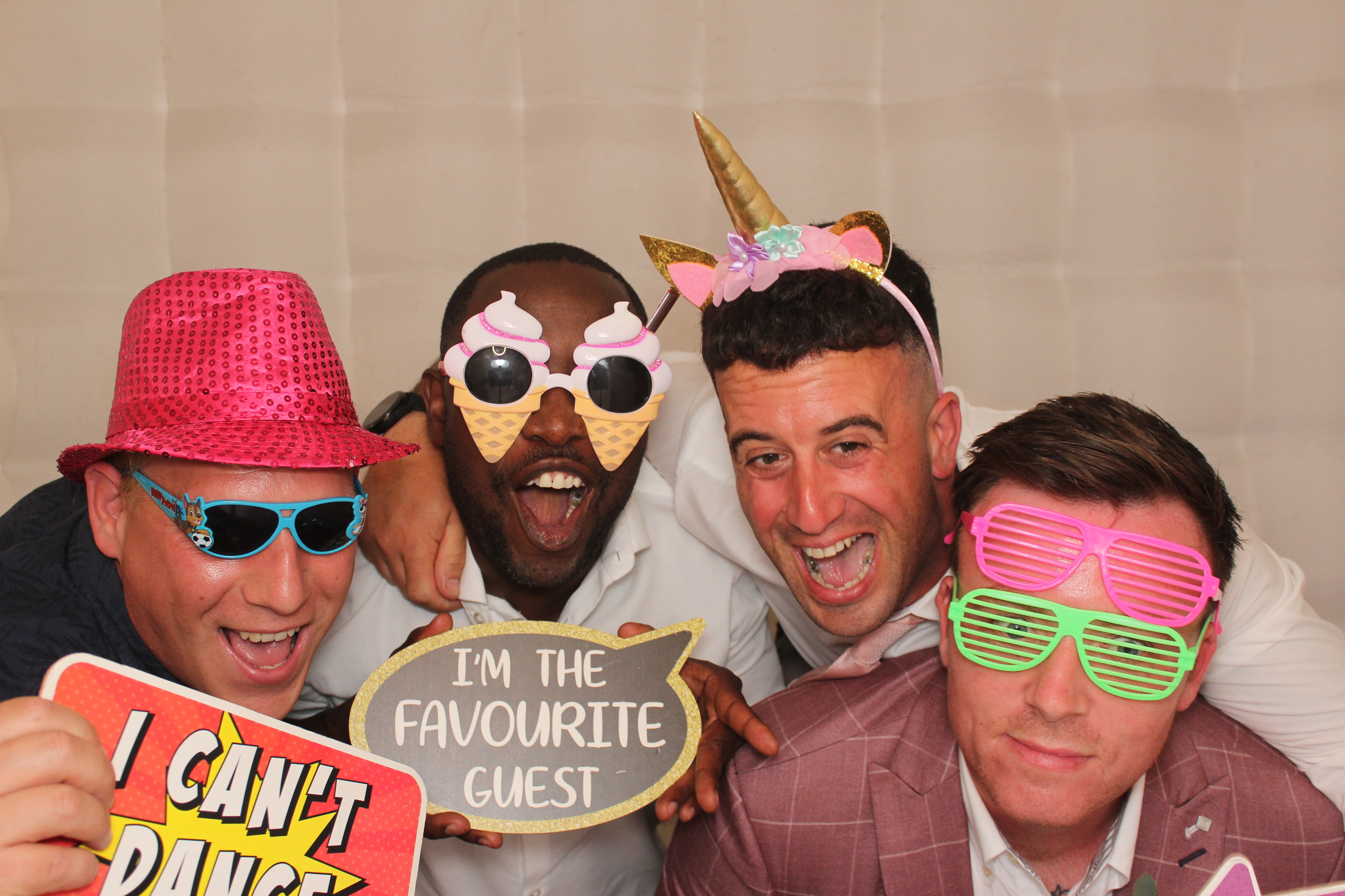 Robyn & Sean's 10th Wedding Anniversary | View more photos from the event at gallery.funbooth.uk.com/u/FunboothLTD1/Robyn-Seans-10th-Wedding-Anniversary