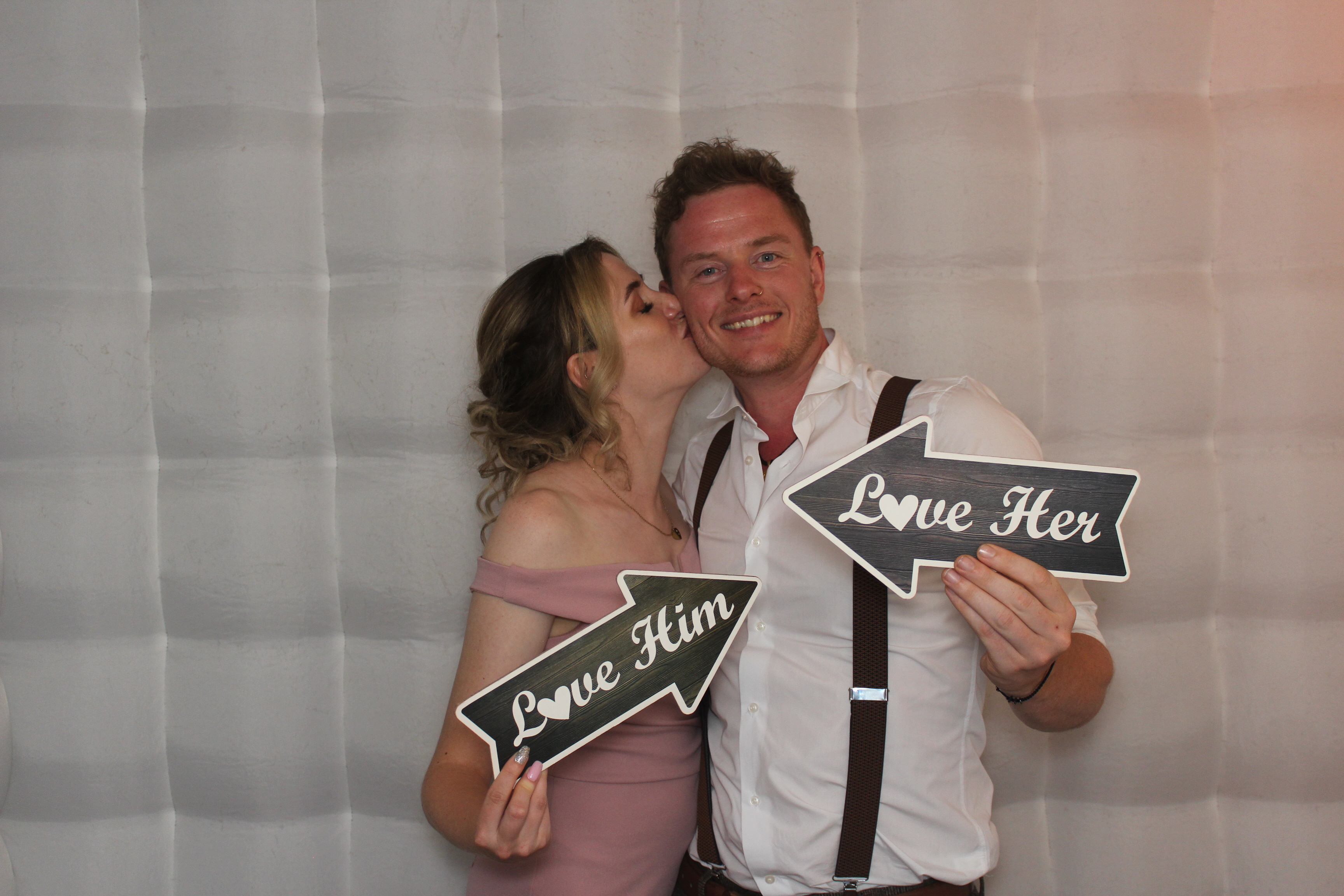 Robyn & Sean's 10th Wedding Anniversary | View more photos from the event at gallery.funbooth.uk.com/u/FunboothLTD1/Robyn-Seans-10th-Wedding-Anniversary