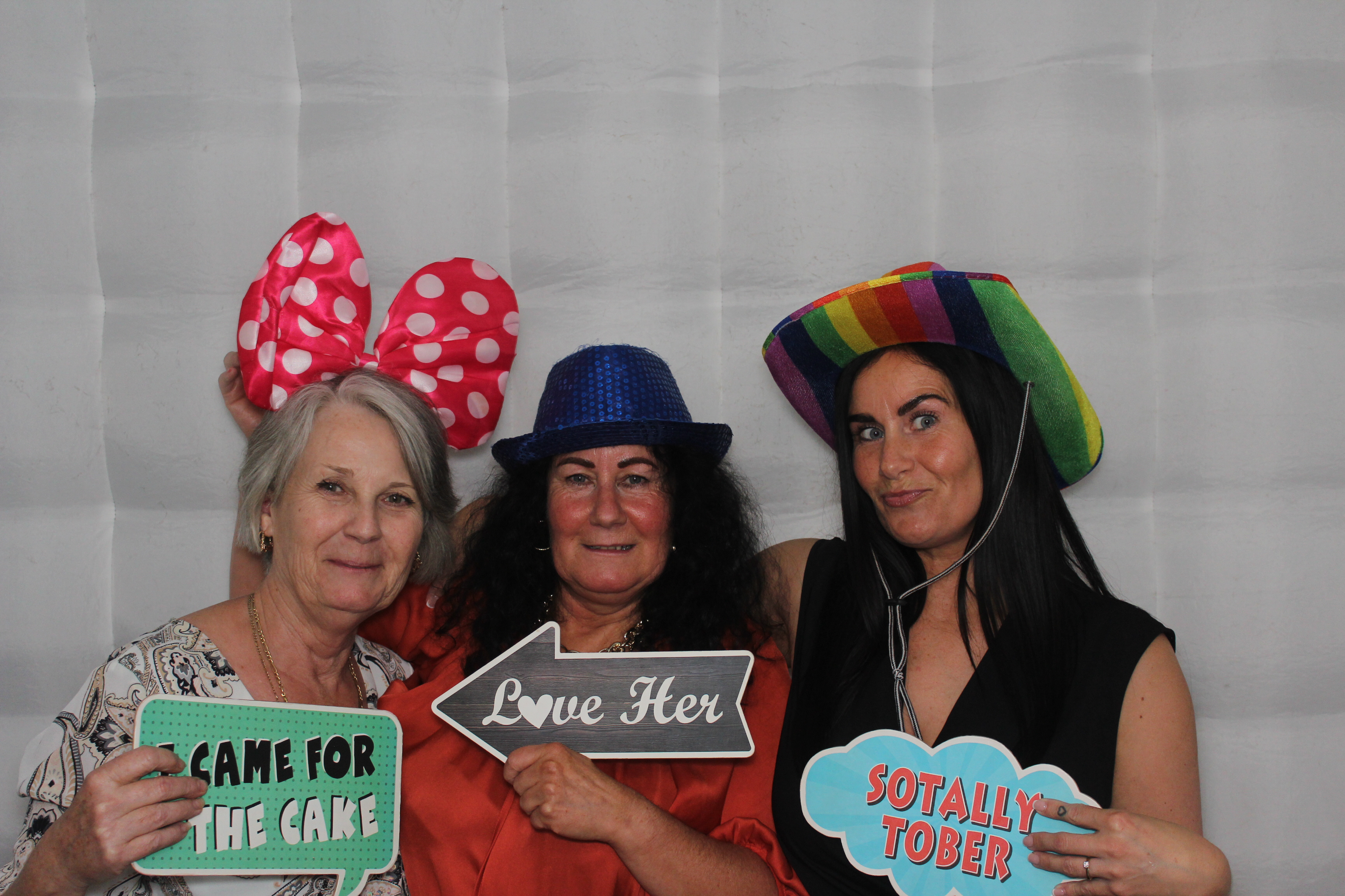Tina's 60 & Fabulous Party | View more photos from the event at gallery.funbooth.uk.com/u/FunboothLTD1/Tinas-60-Fabulous-Party