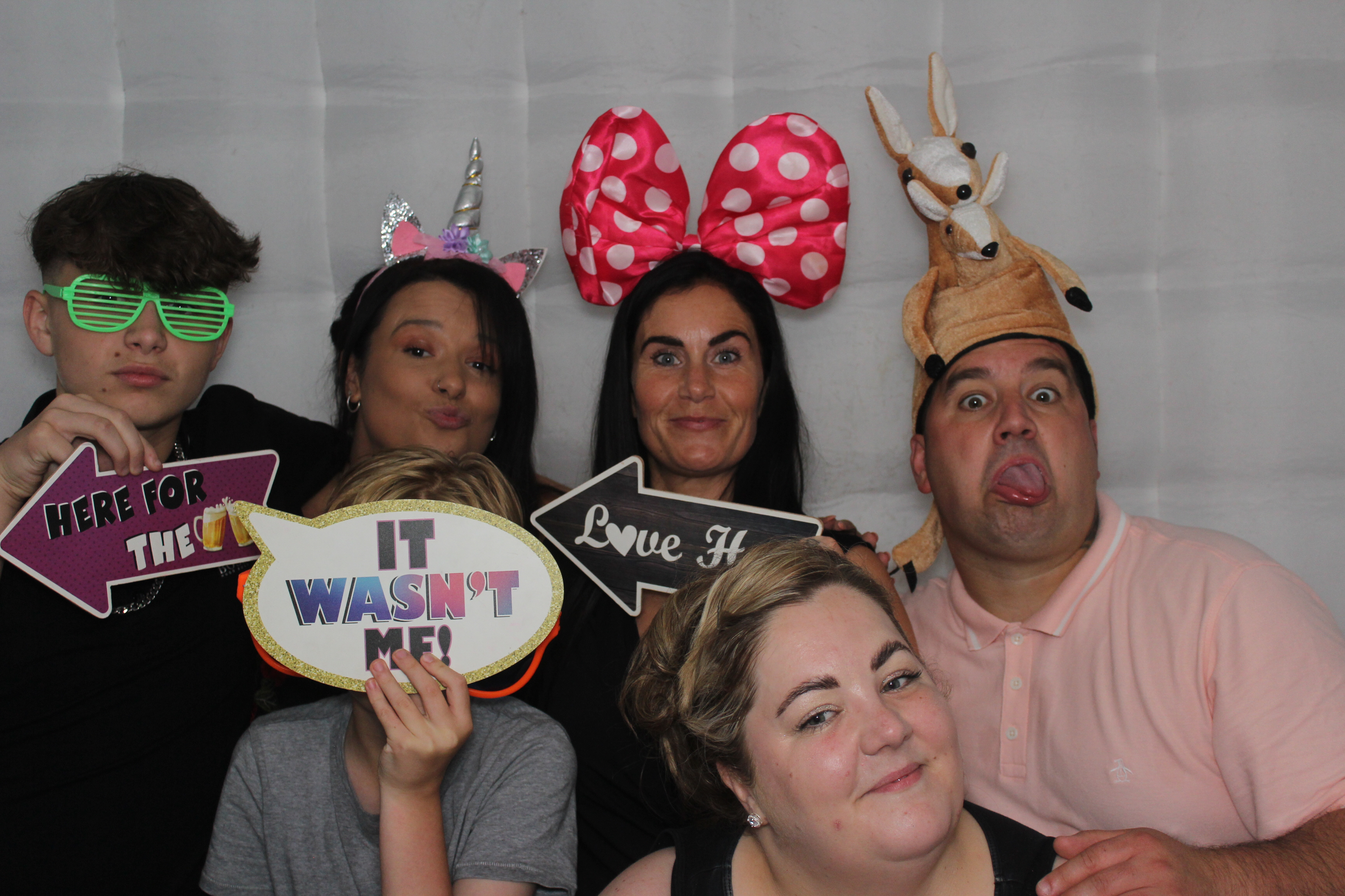 Tina's 60 & Fabulous Party | View more photos from the event at gallery.funbooth.uk.com/u/FunboothLTD1/Tinas-60-Fabulous-Party