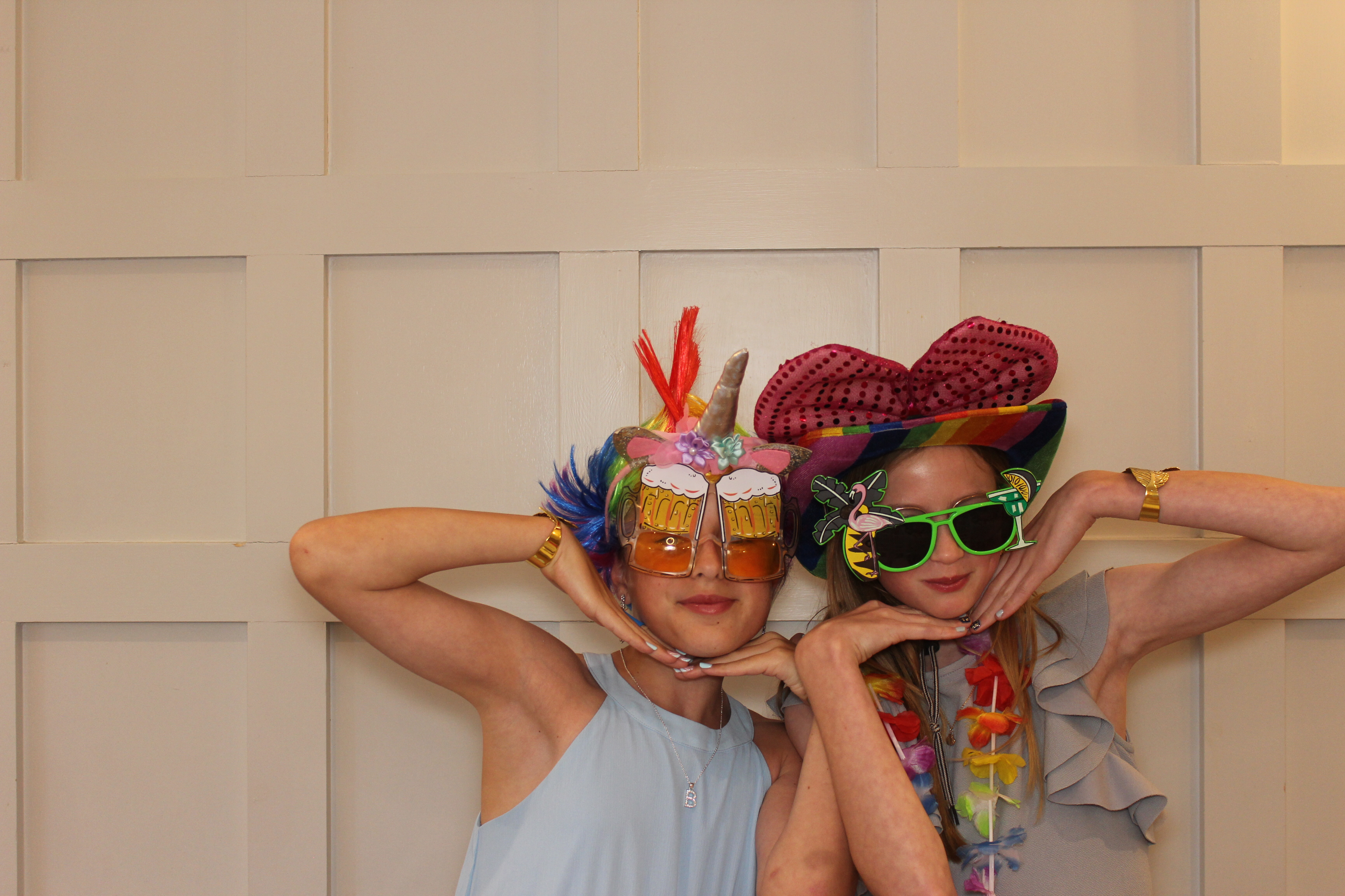 Mr & Mrs Fazackarley | View more photos from the event at gallery.funbooth.uk.com/u/FunboothLTD1/Mr-Mrs-Fazackarley