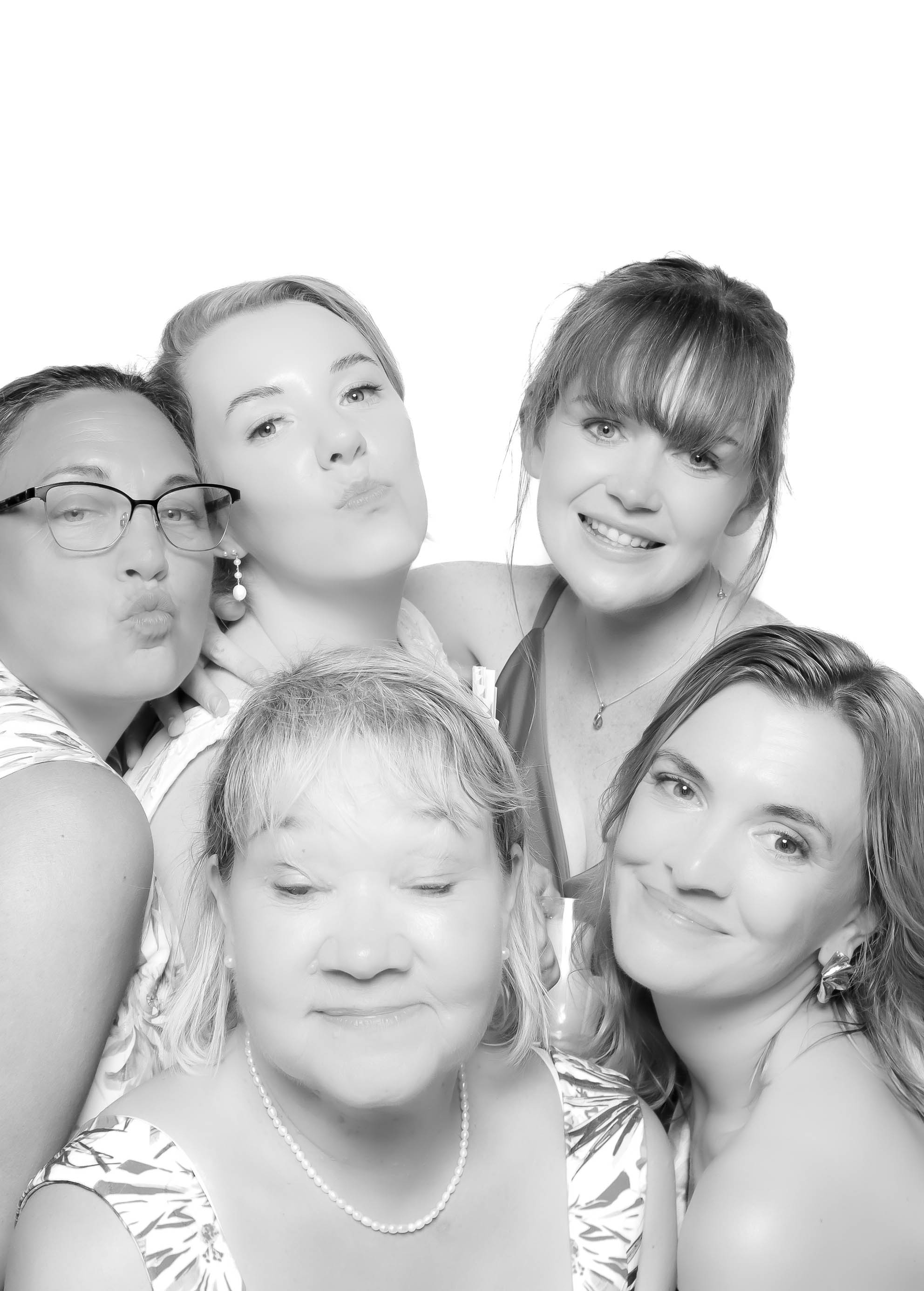  Becca & Jason  | View more photos from the event at photos.goldotter.co.za/u/GoldOtterMedia/Becca-Jason