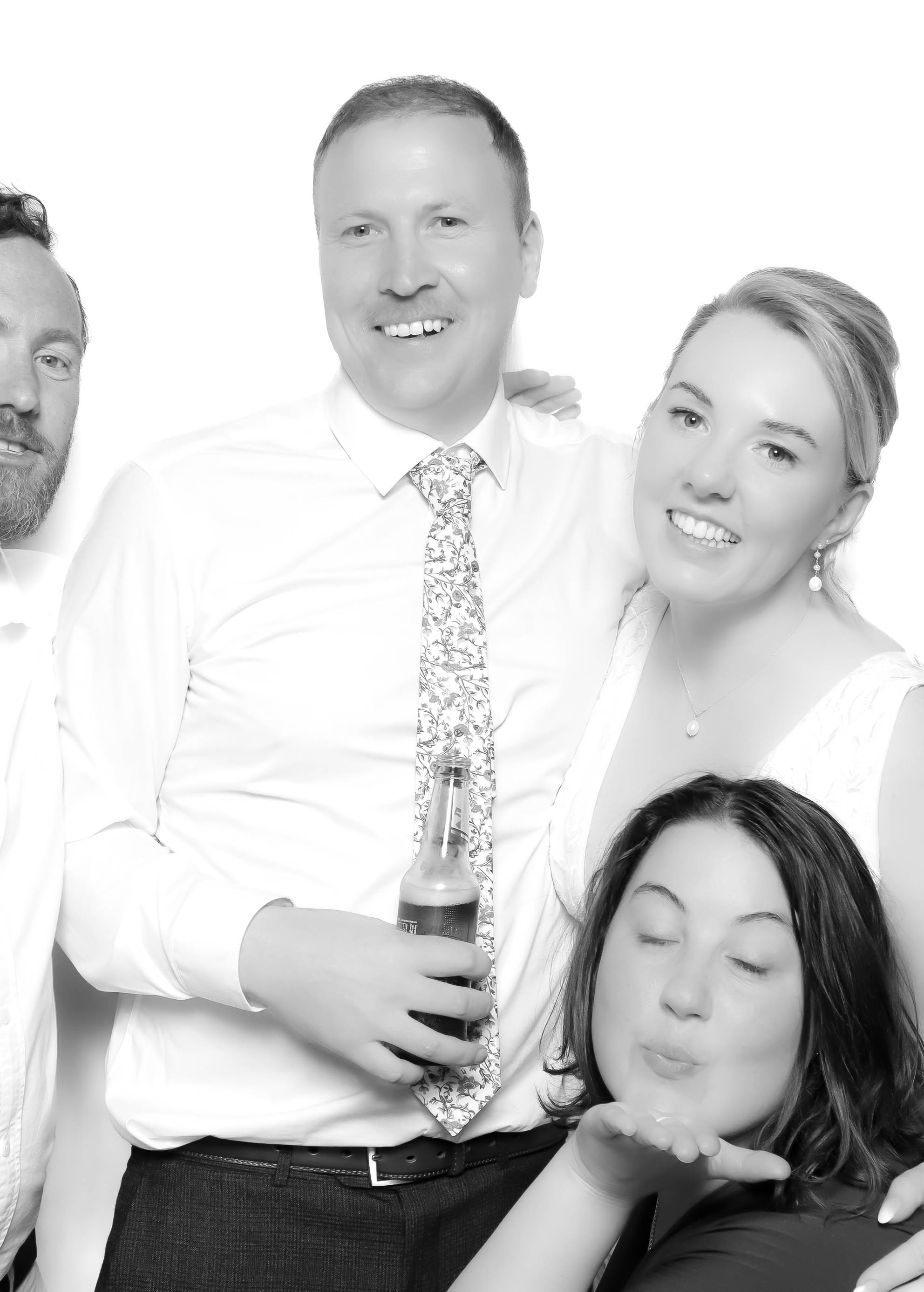  Becca & Jason  | View more photos from the event at photos.goldotter.co.za/u/GoldOtterMedia/Becca-Jason