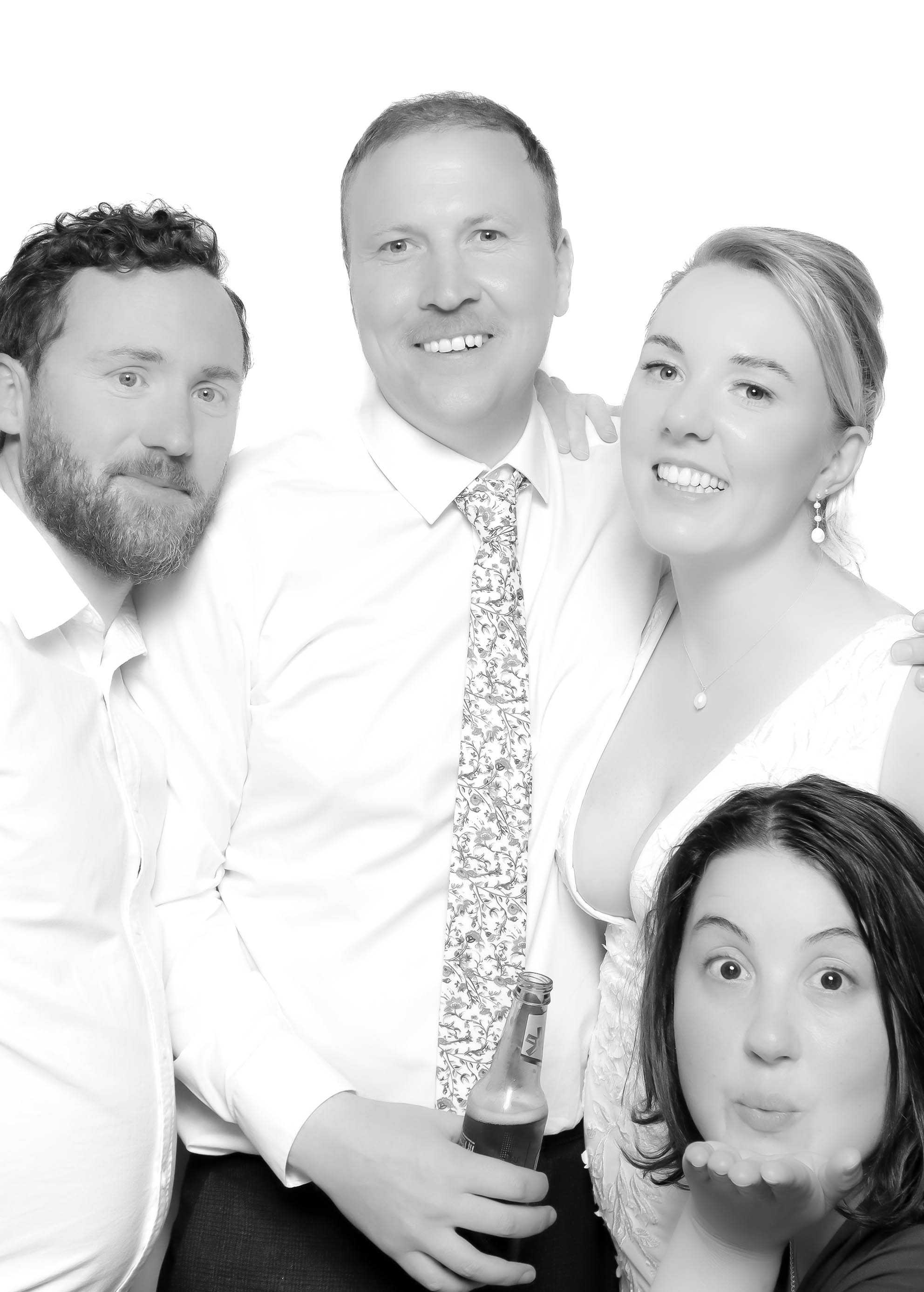  Becca & Jason  | View more photos from the event at photos.goldotter.co.za/u/GoldOtterMedia/Becca-Jason