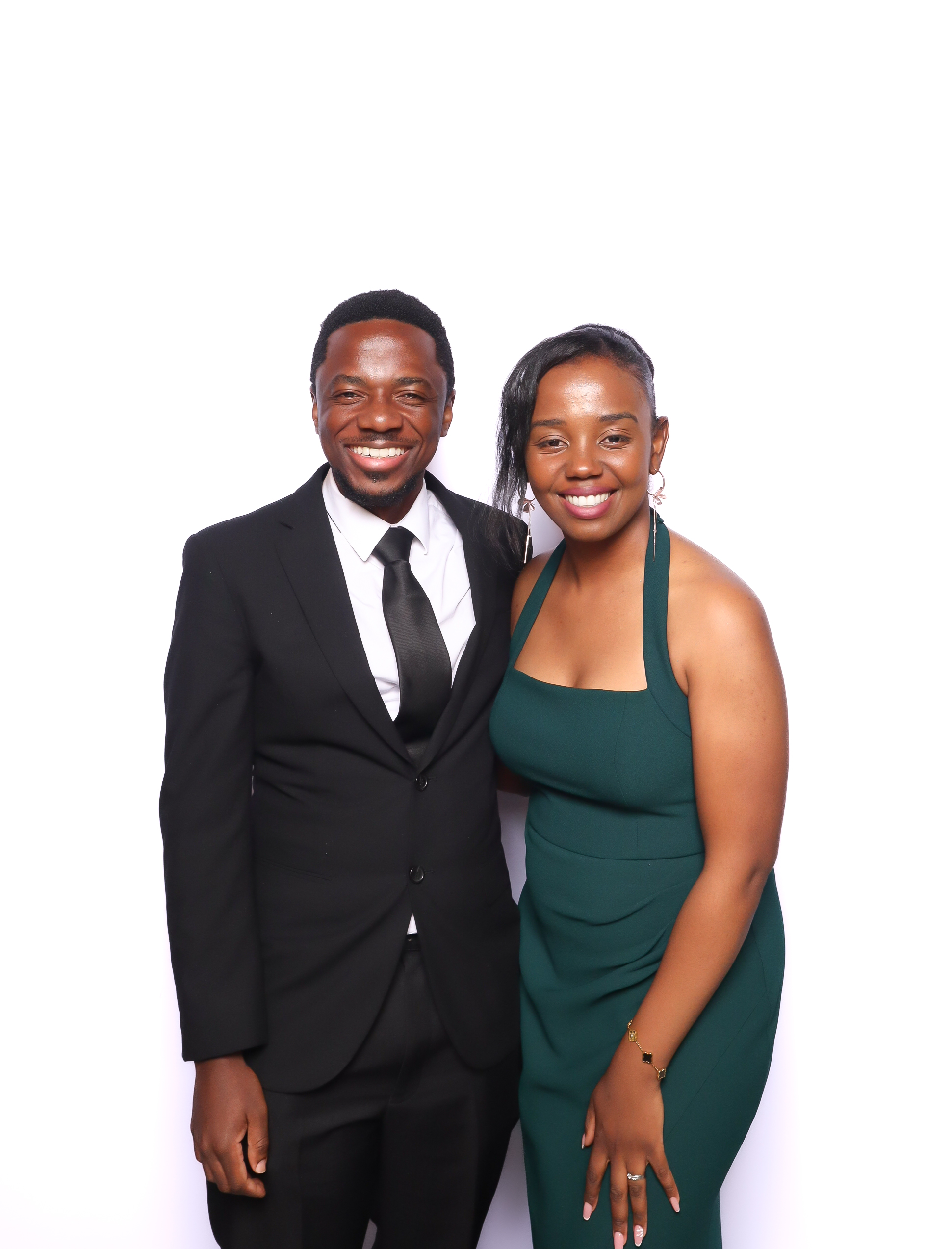 Helga & Steven | View more photos from the event at photos.goldotter.co.za/u/GoldOtterMedia/Helga-Steven