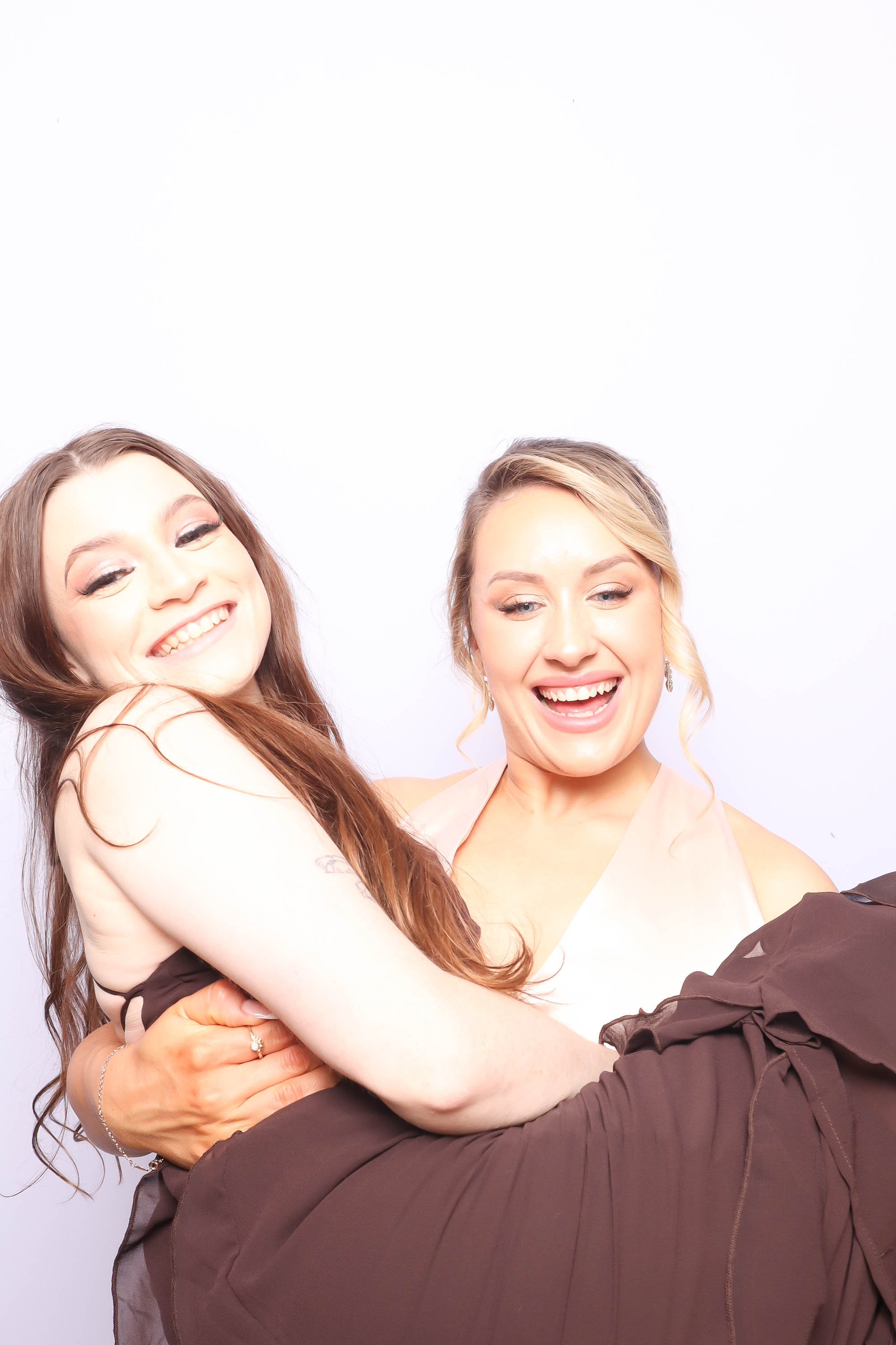 Kimberley & Reginald | View more photos from the event at photos.goldotter.co.za/u/GoldOtterMedia/Kimberley-Reginald