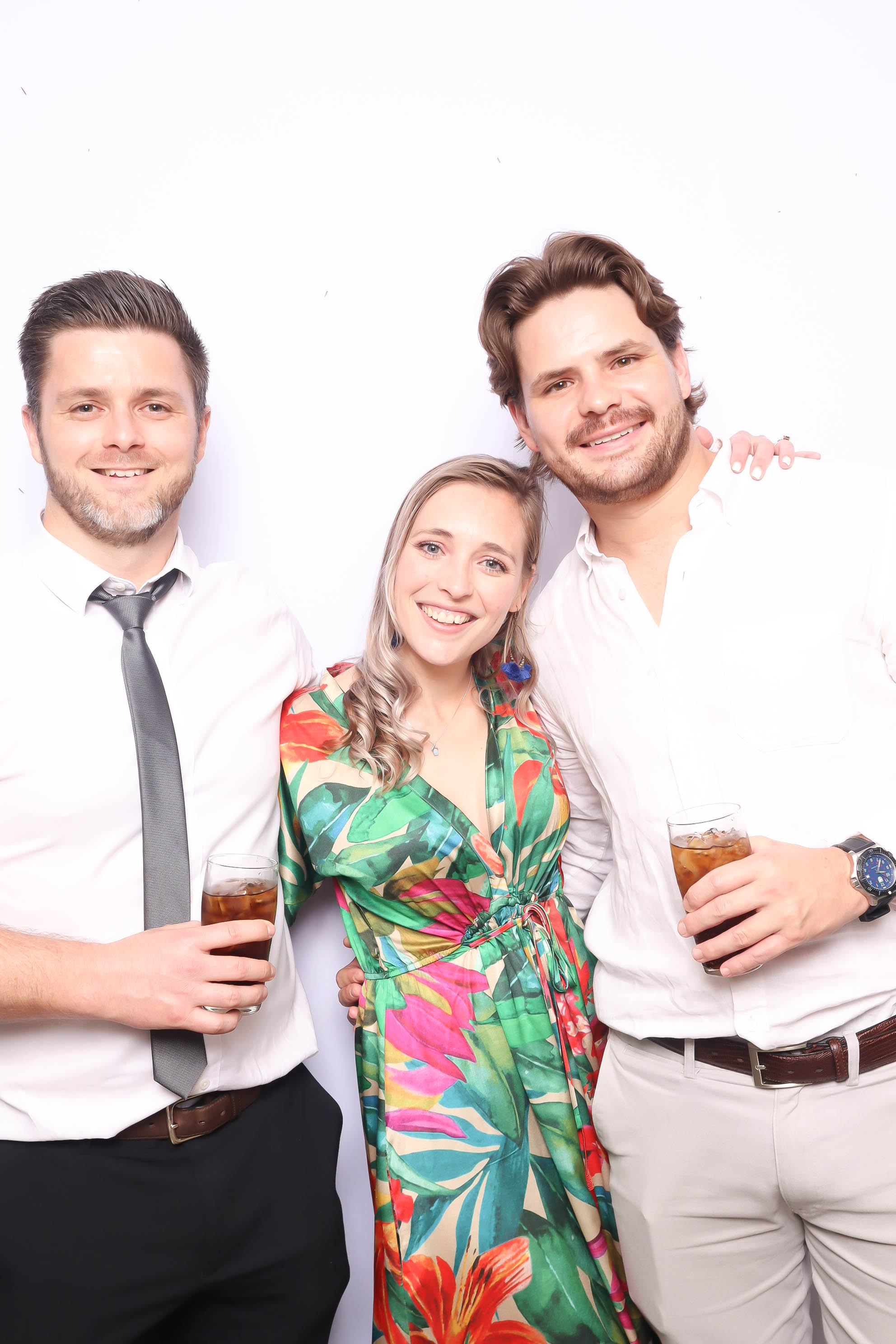 Kimberley & Reginald | View more photos from the event at photos.goldotter.co.za/u/GoldOtterMedia/Kimberley-Reginald