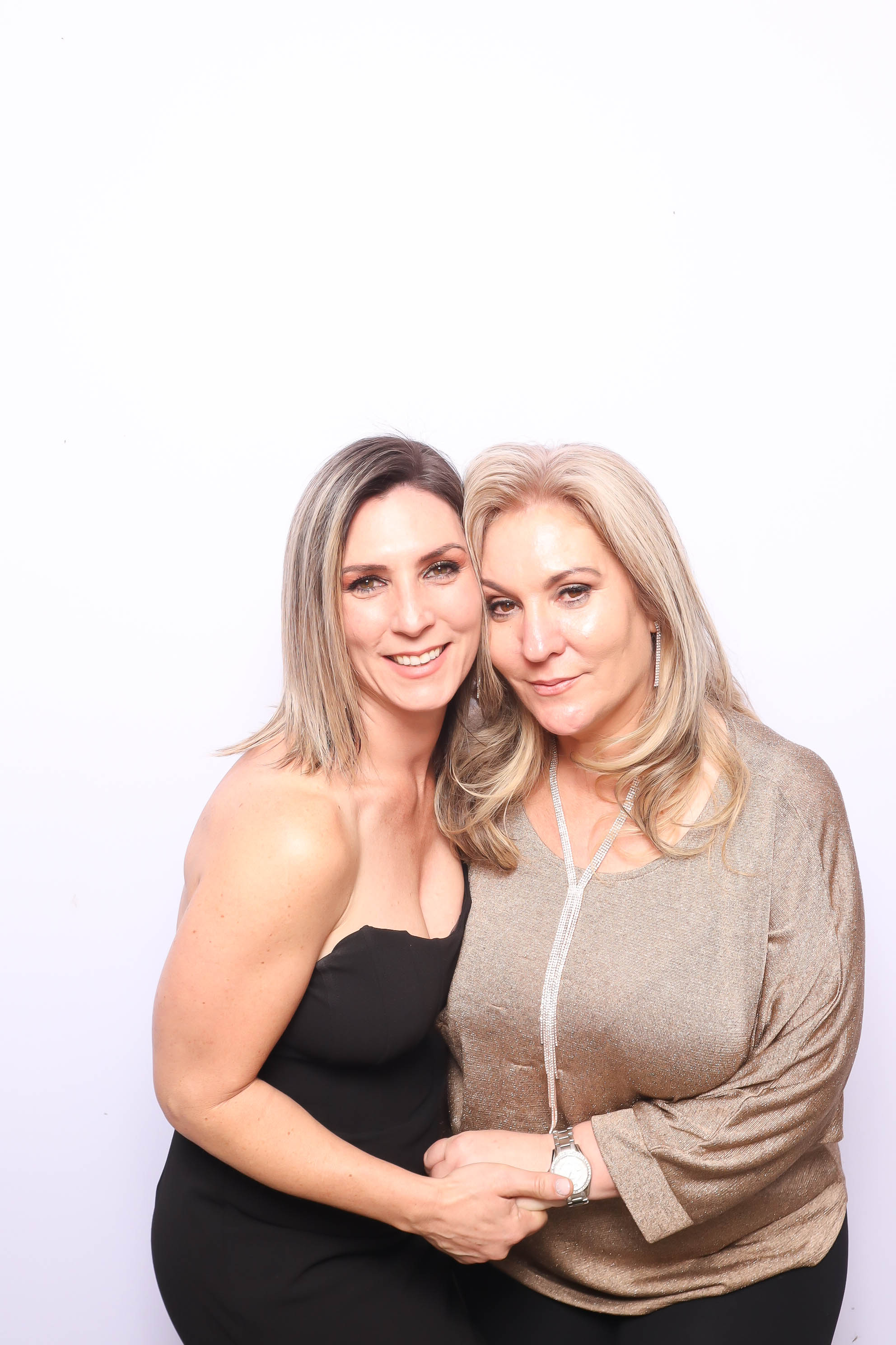 Kimberley & Reginald | View more photos from the event at photos.goldotter.co.za/u/GoldOtterMedia/Kimberley-Reginald