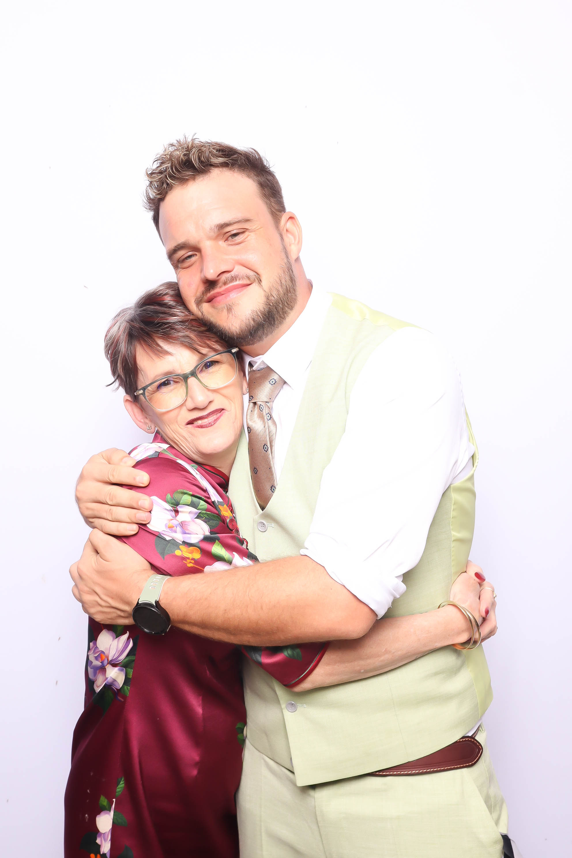 Kimberley & Reginald | View more photos from the event at photos.goldotter.co.za/u/GoldOtterMedia/Kimberley-Reginald