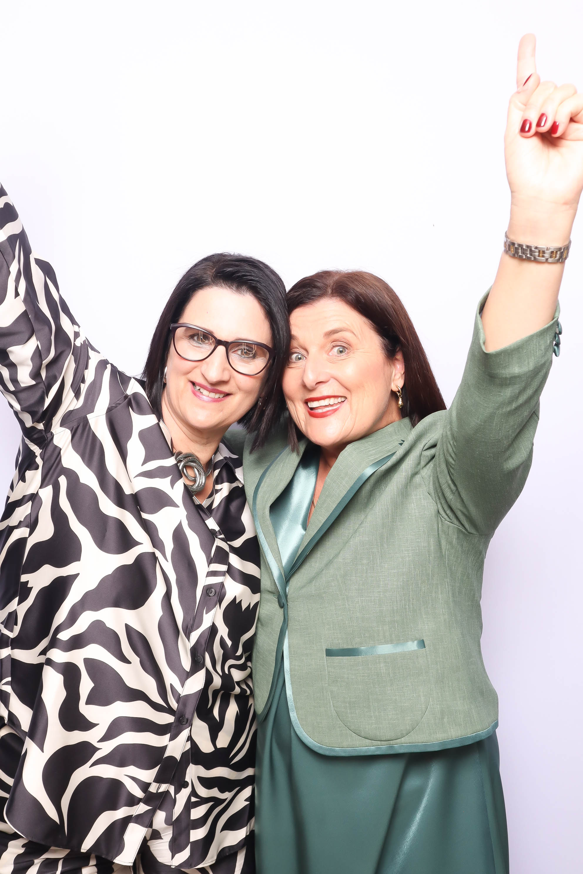 Kimberley & Reginald | View more photos from the event at photos.goldotter.co.za/u/GoldOtterMedia/Kimberley-Reginald