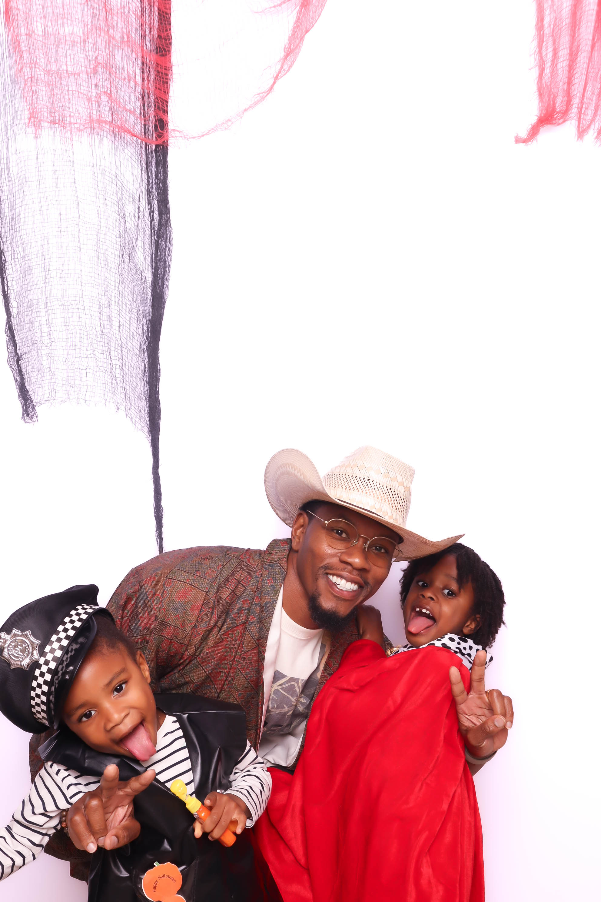 The Circus Show | View more photos from the event at photos.goldotter.co.za/u/GoldOtterMedia/The-Circus-Show