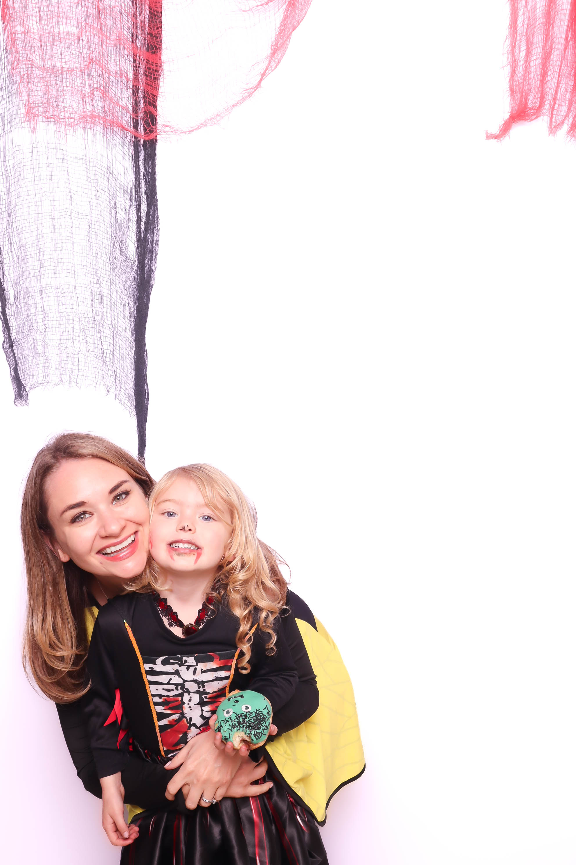 The Circus Show | View more photos from the event at photos.goldotter.co.za/u/GoldOtterMedia/The-Circus-Show