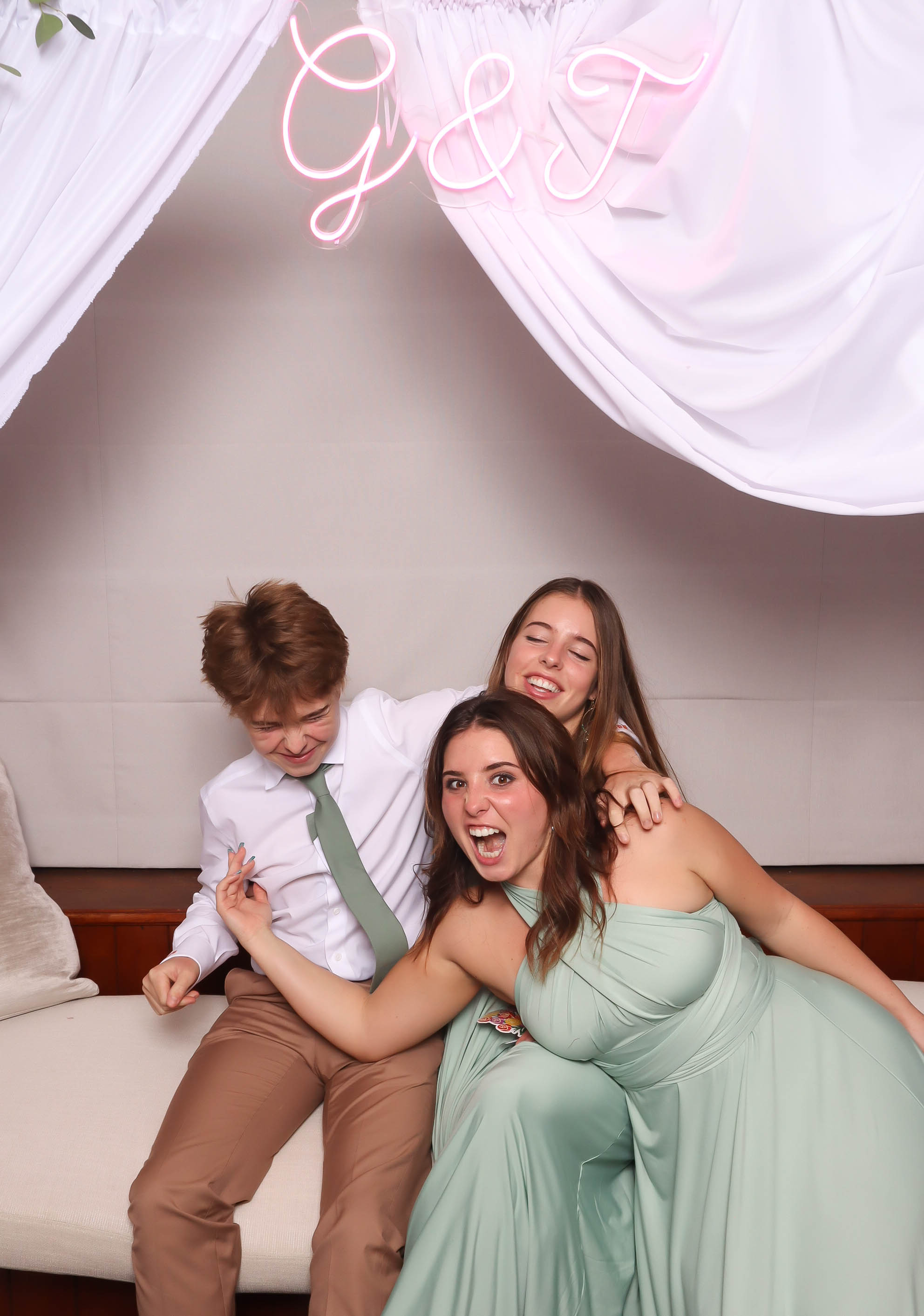 Tia & Gian | View more photos from the event at photos.goldotter.co.za/u/GoldOtterMedia/Tia-Gian