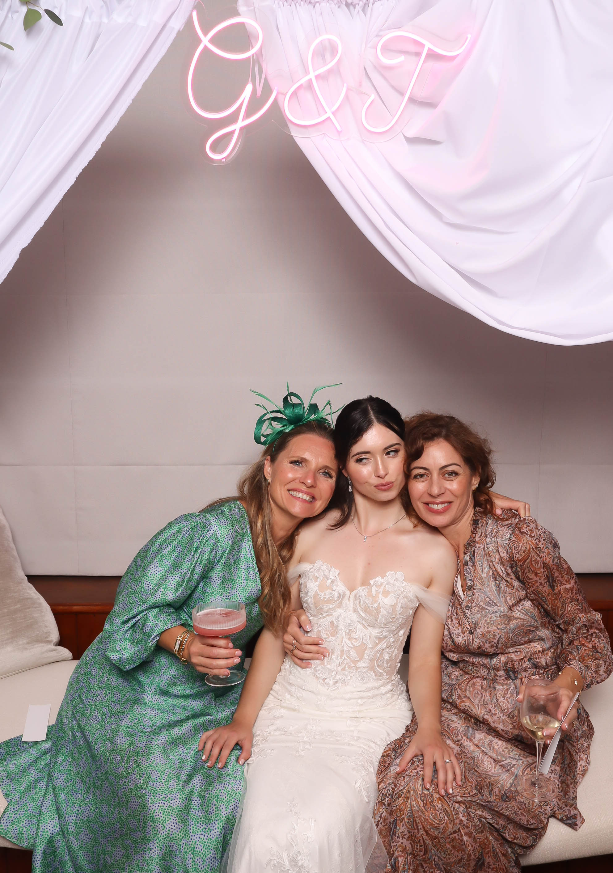 Tia & Gian | View more photos from the event at photos.goldotter.co.za/u/GoldOtterMedia/Tia-Gian