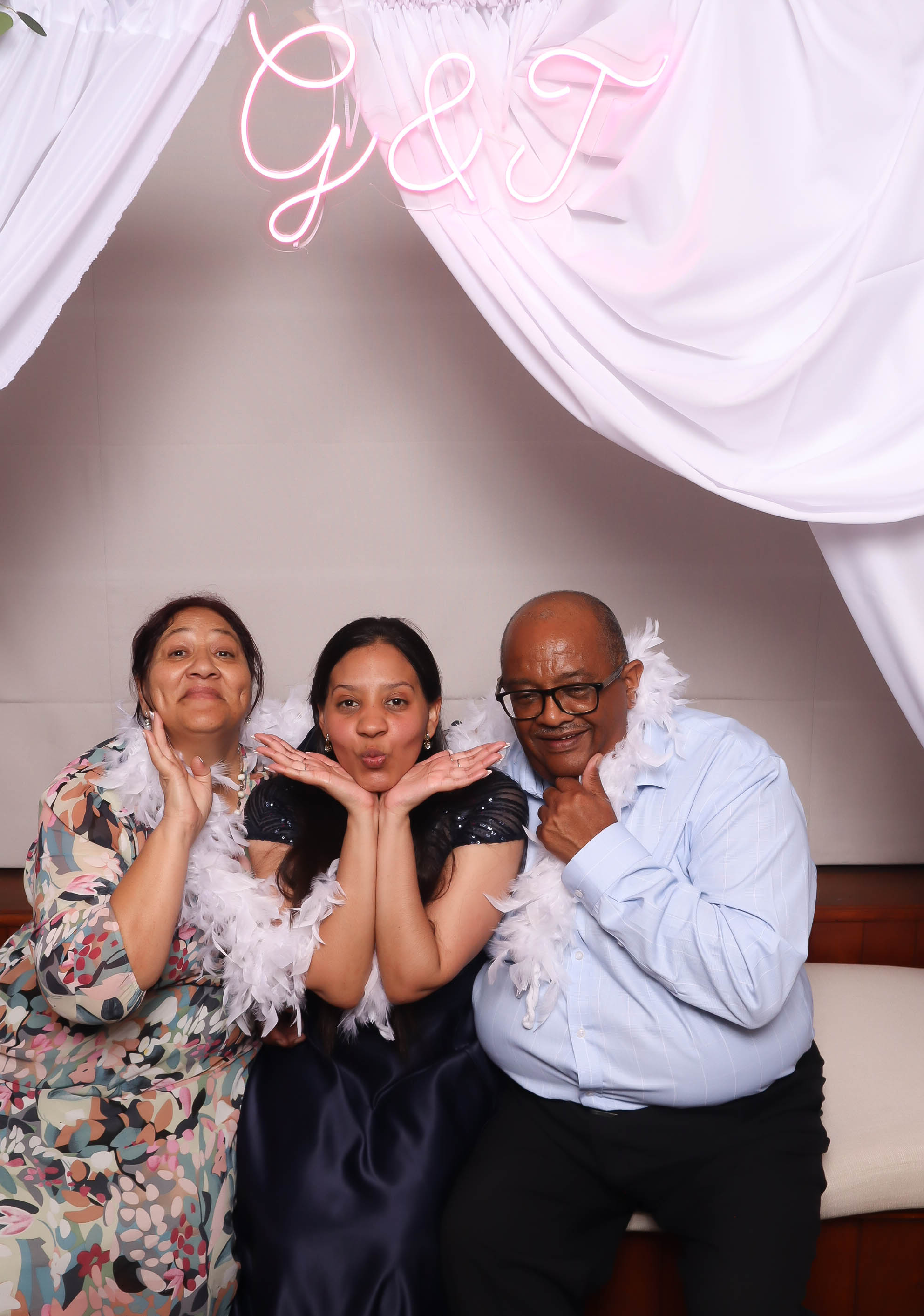 Tia & Gian | View more photos from the event at photos.goldotter.co.za/u/GoldOtterMedia/Tia-Gian