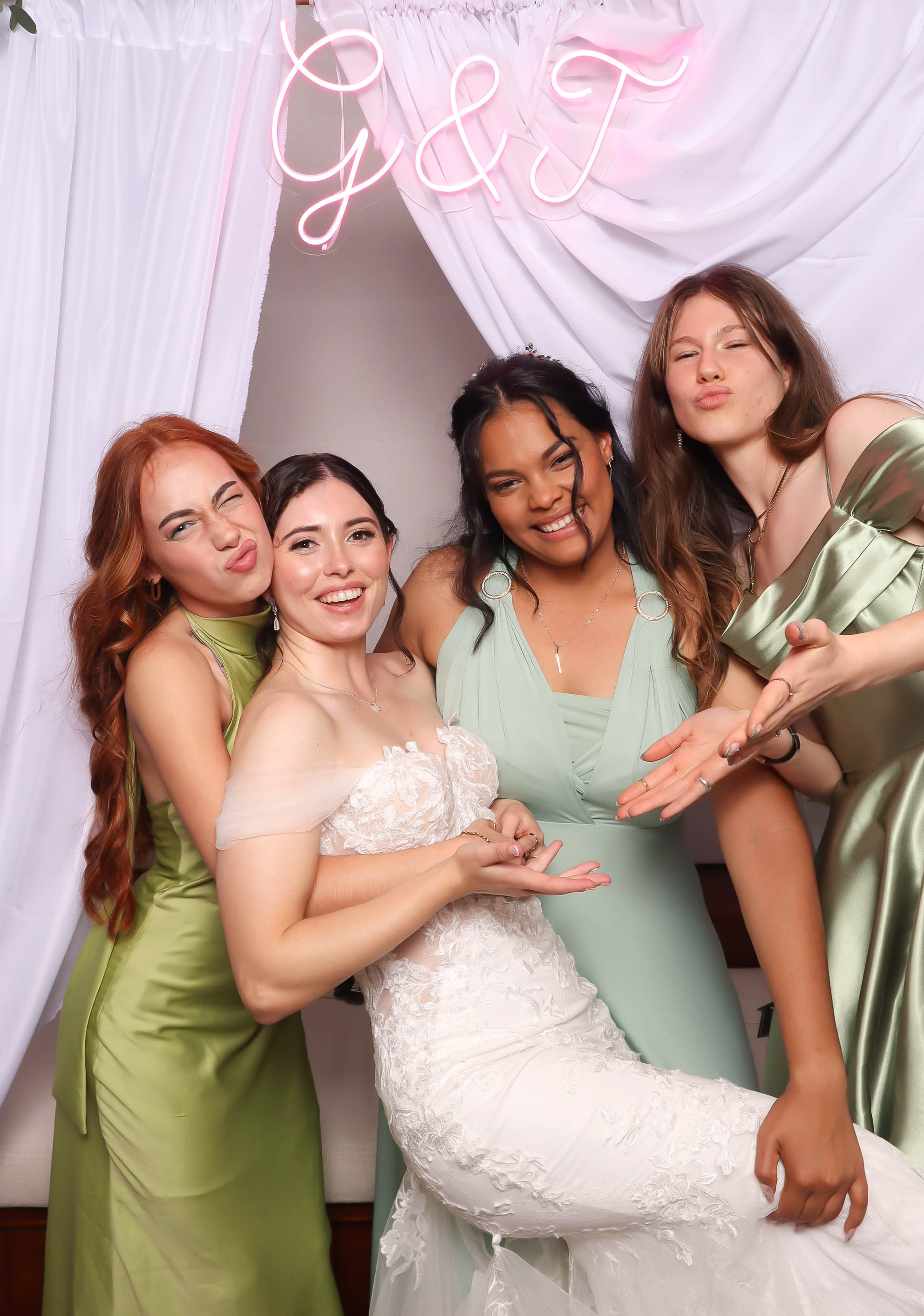 Tia & Gian | View more photos from the event at photos.goldotter.co.za/u/GoldOtterMedia/Tia-Gian