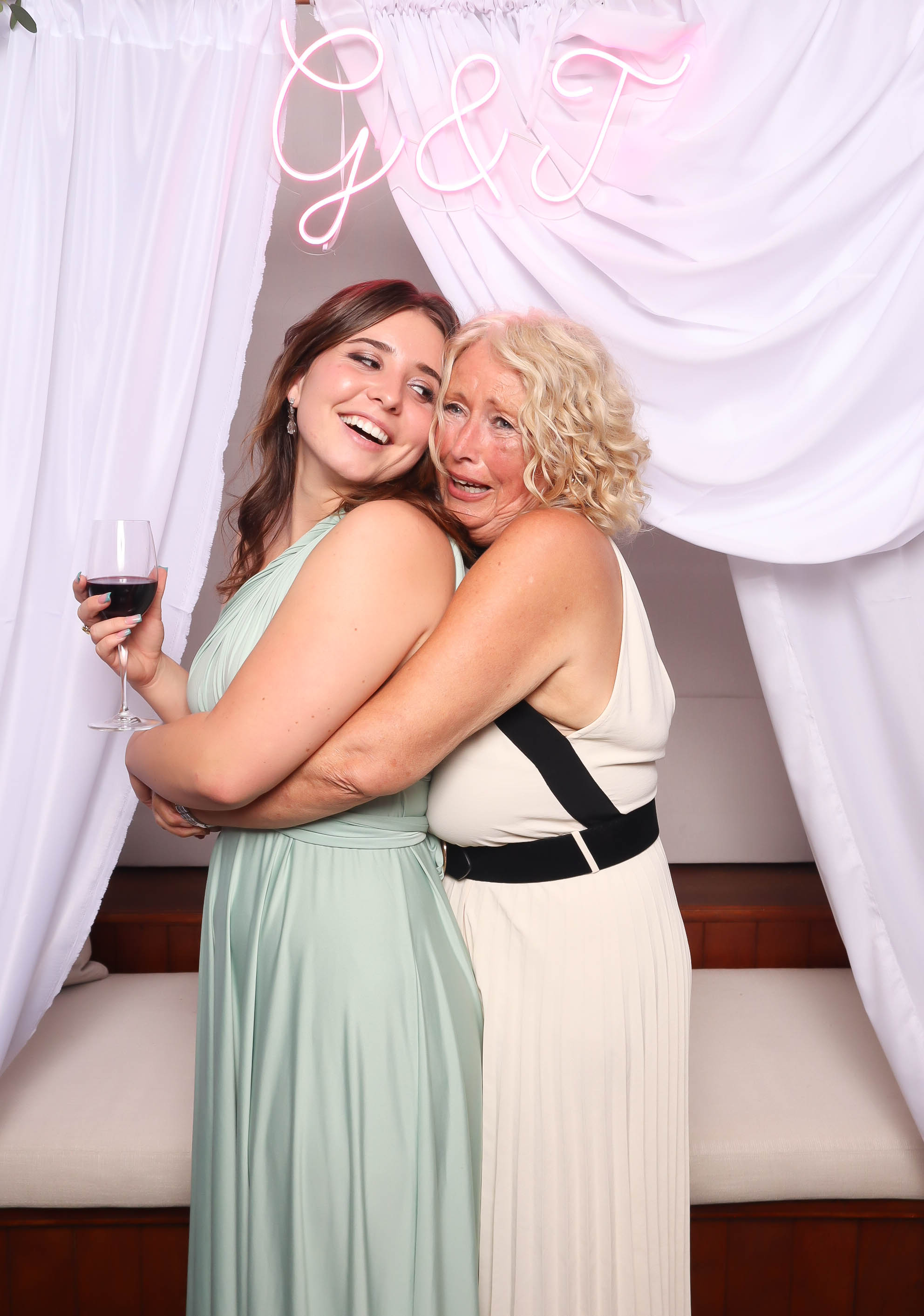 Tia & Gian | View more photos from the event at photos.goldotter.co.za/u/GoldOtterMedia/Tia-Gian