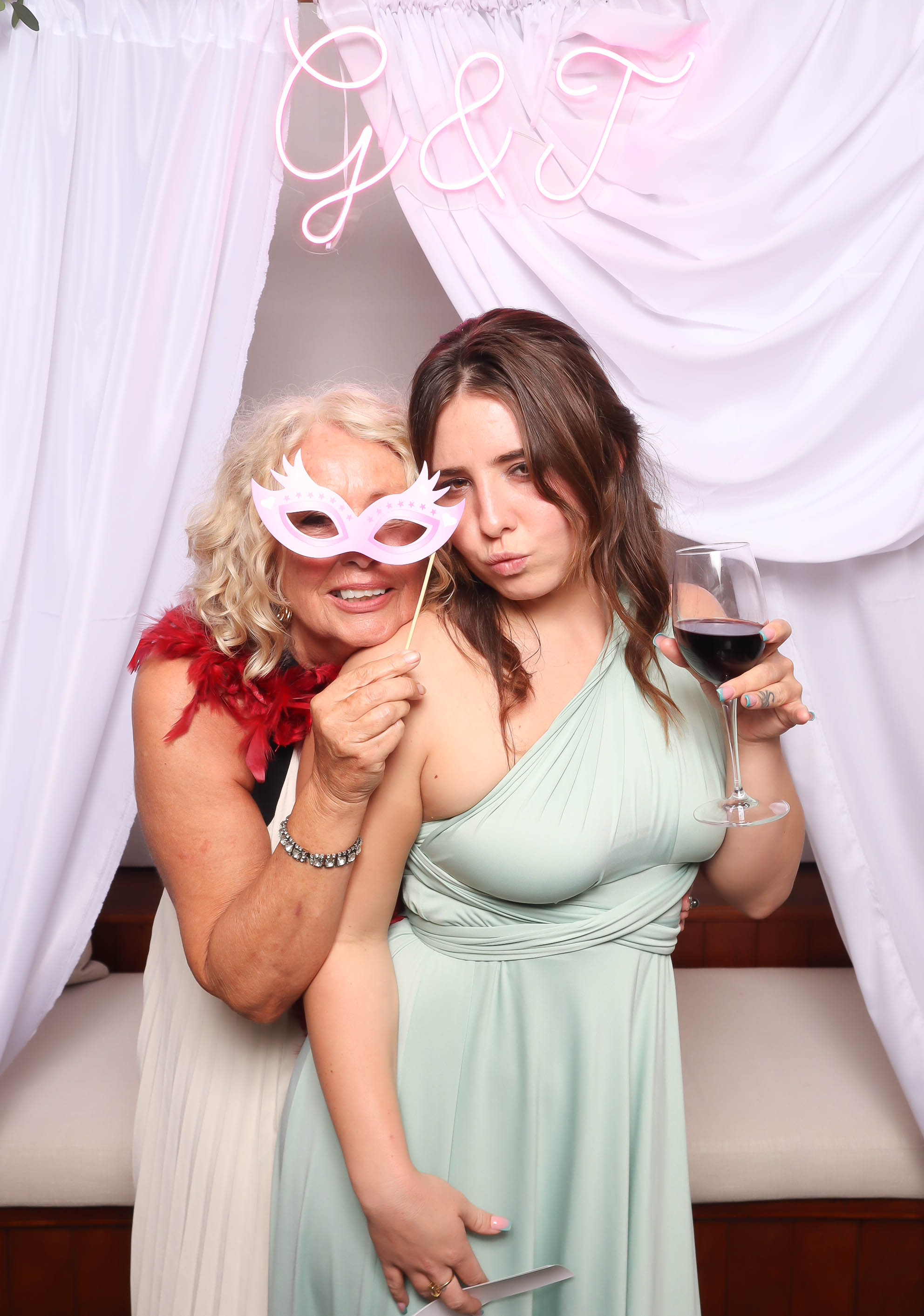 Tia & Gian | View more photos from the event at photos.goldotter.co.za/u/GoldOtterMedia/Tia-Gian