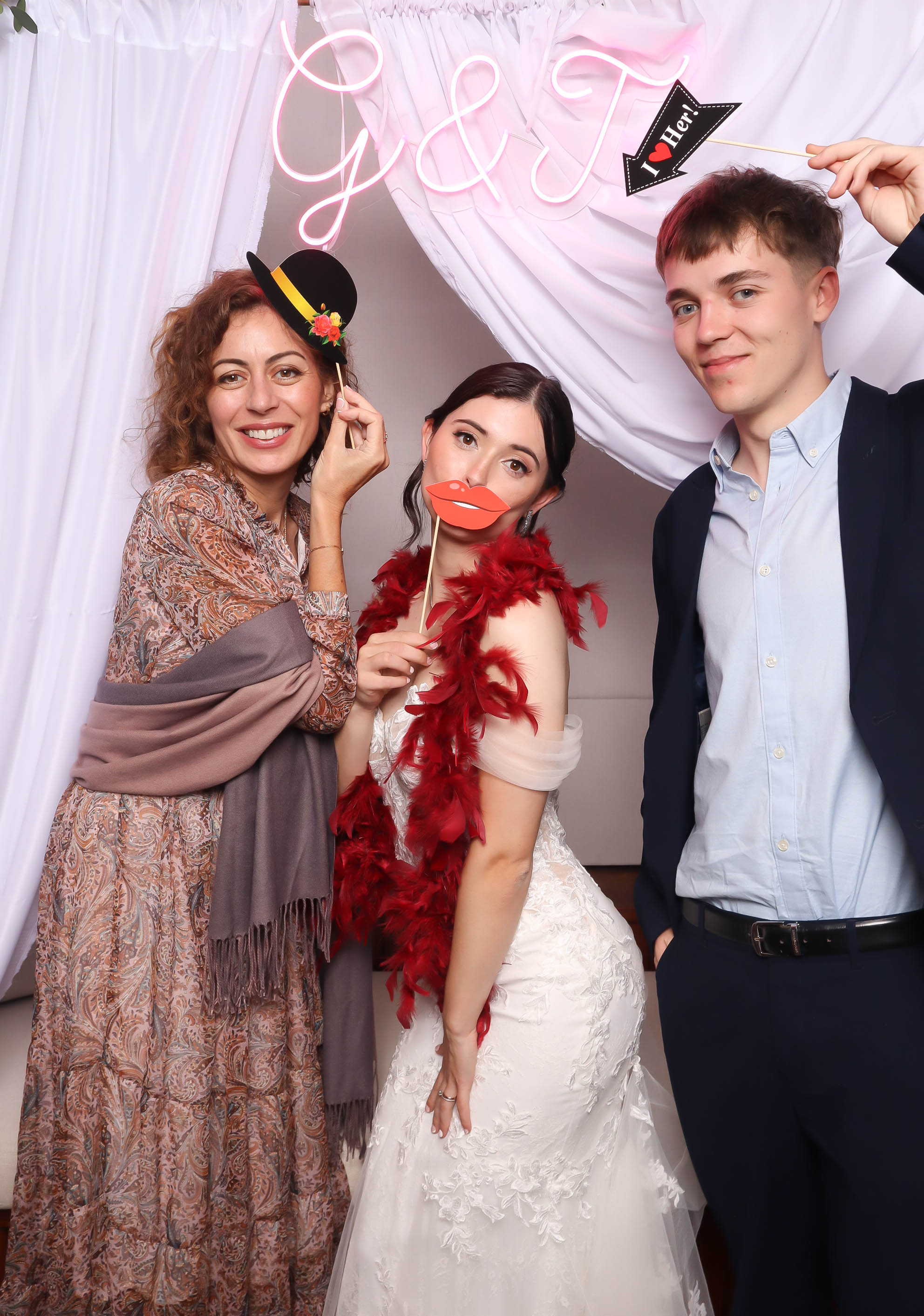 Tia & Gian | View more photos from the event at photos.goldotter.co.za/u/GoldOtterMedia/Tia-Gian