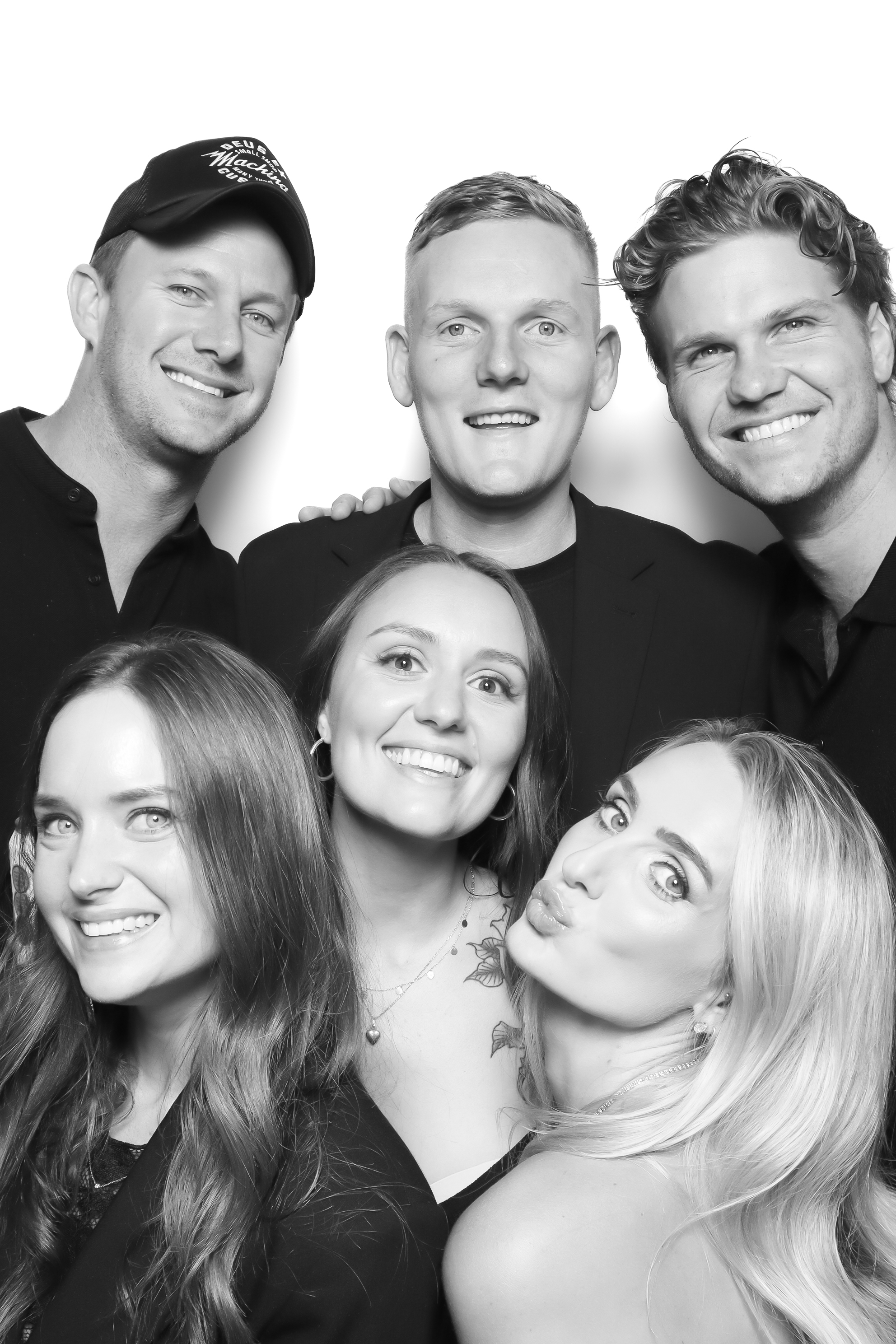 Glasshaus Studio | View more photos from the event at photos.goldotter.co.za/u/GoldOtterMedia/Glasshaus-Studio