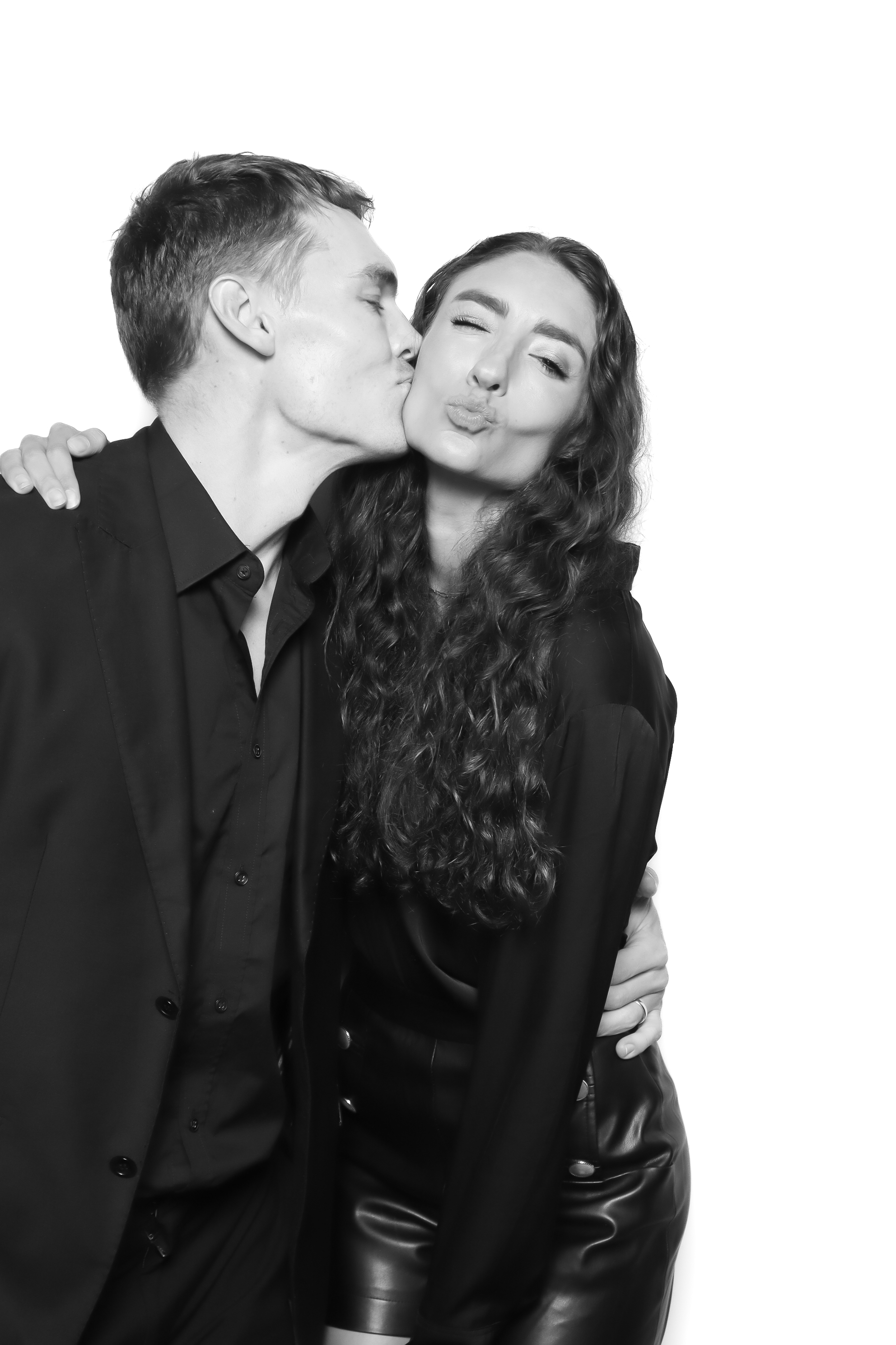 Glasshaus Studio | View more photos from the event at photos.goldotter.co.za/u/GoldOtterMedia/Glasshaus-Studio