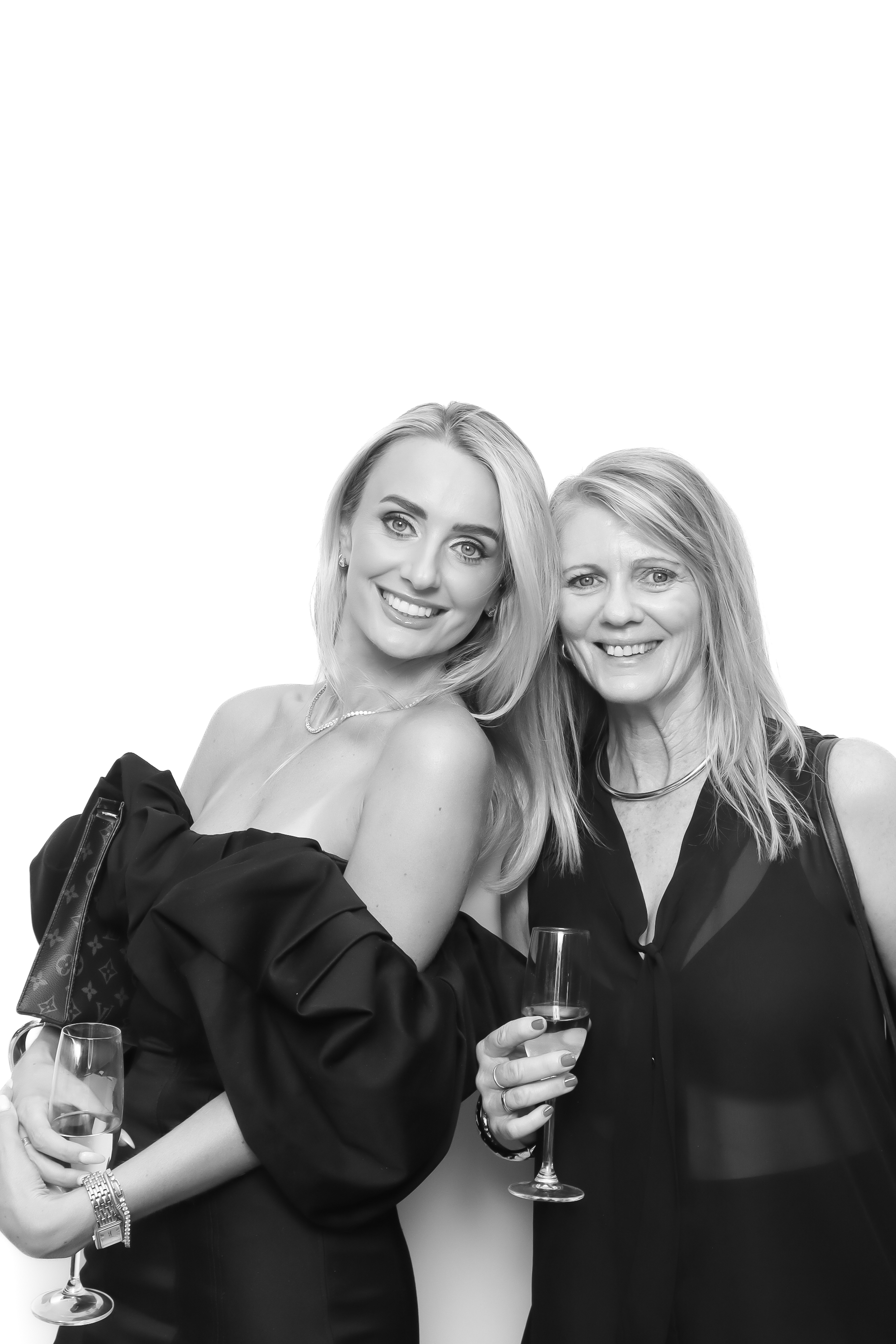 Glasshaus Studio | View more photos from the event at photos.goldotter.co.za/u/GoldOtterMedia/Glasshaus-Studio