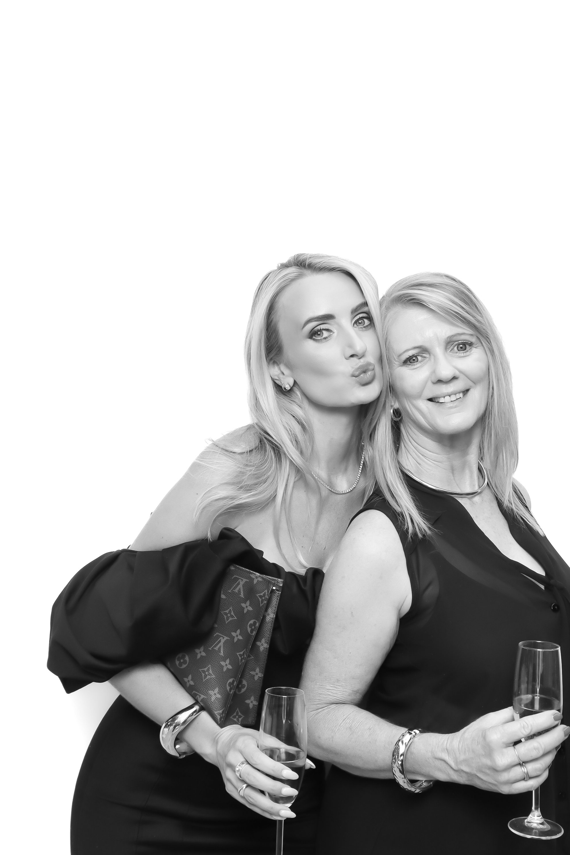 Glasshaus Studio | View more photos from the event at photos.goldotter.co.za/u/GoldOtterMedia/Glasshaus-Studio