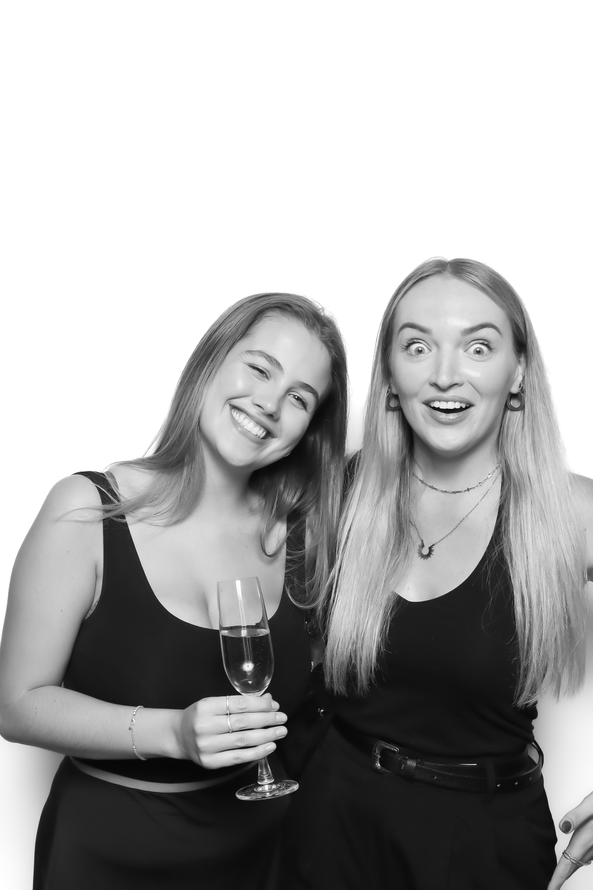 Glasshaus Studio | View more photos from the event at photos.goldotter.co.za/u/GoldOtterMedia/Glasshaus-Studio