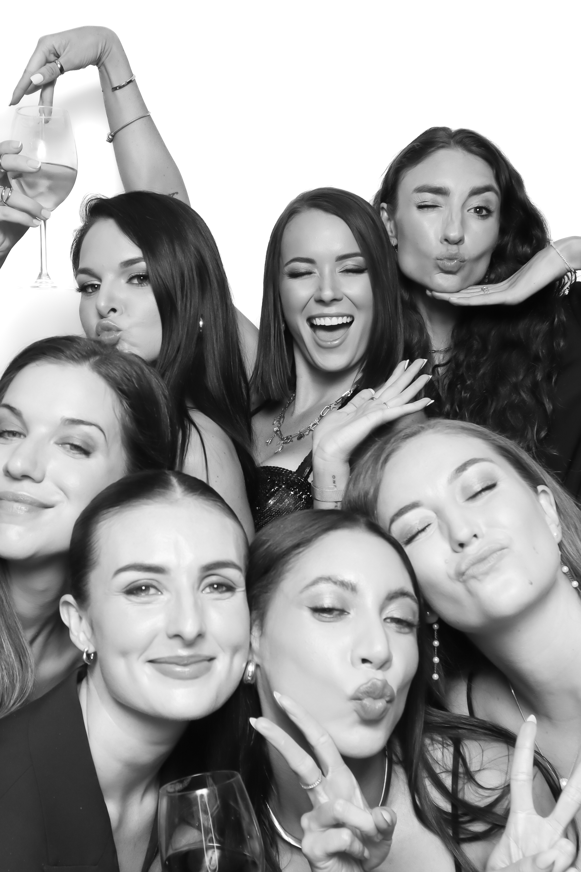 Glasshaus Studio | View more photos from the event at photos.goldotter.co.za/u/GoldOtterMedia/Glasshaus-Studio