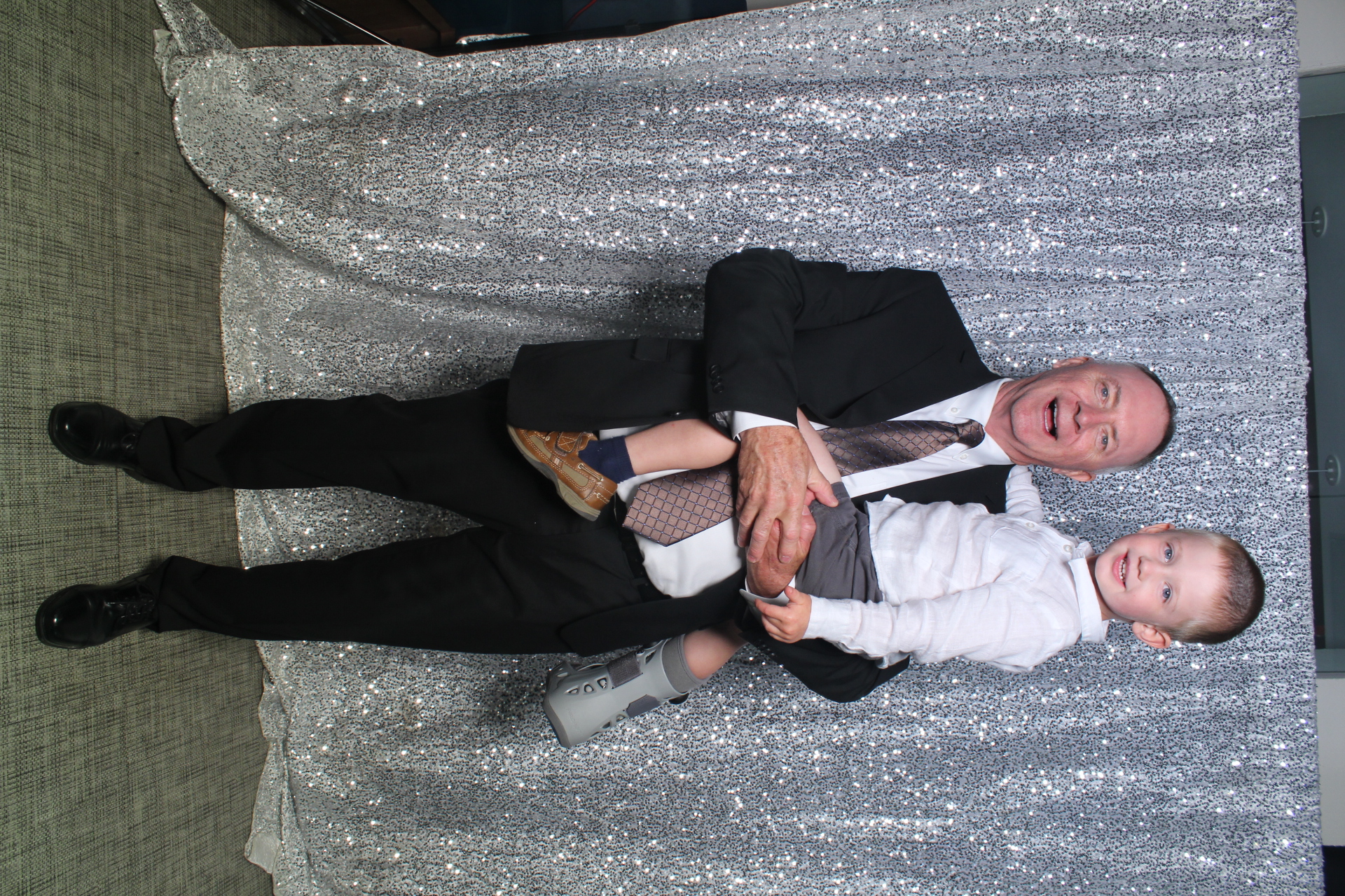 Emily and Stephen Wedding  | View more photos from the event at v1.boothgallery.com/u/HelloPhotoBoothRental/Emily-and-Stephen-Wedding