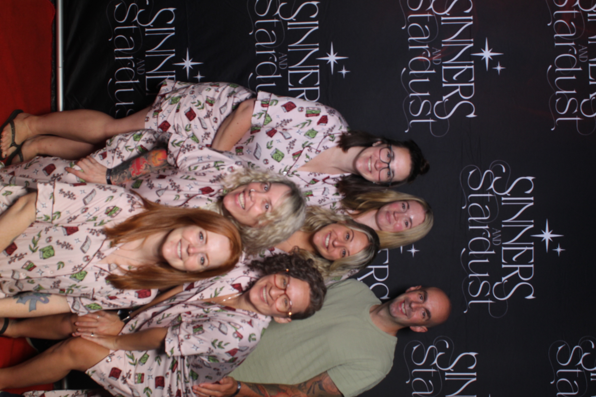 Sinners & Stardust  | View more photos from the event at v1.boothgallery.com/u/HelloPhotoBoothRental/Sinners-Stardust