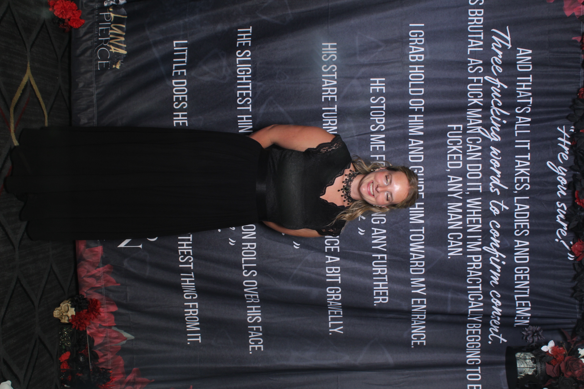 Sinners & Stardust  | View more photos from the event at v1.boothgallery.com/u/HelloPhotoBoothRental/Sinners-Stardust