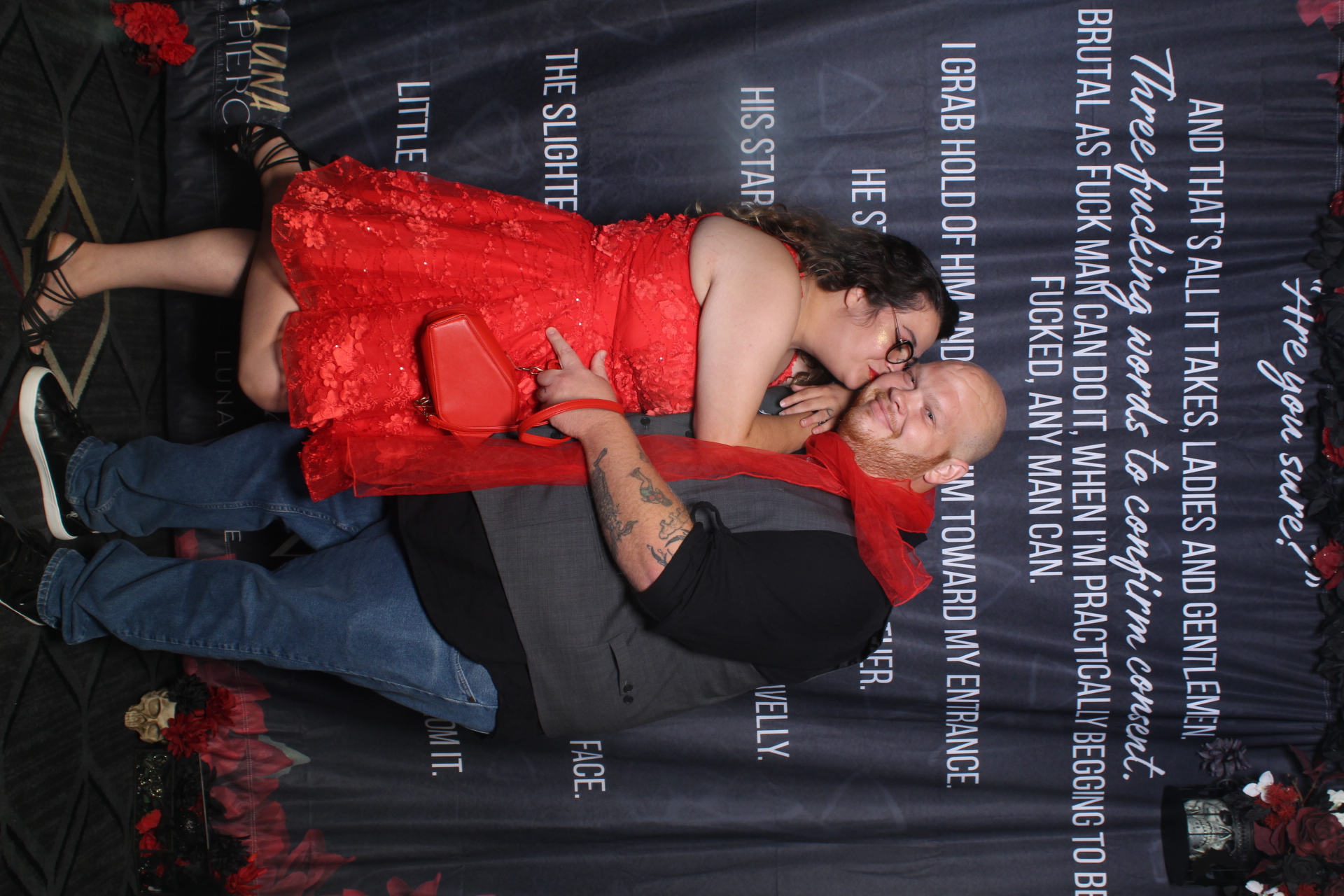 Sinners & Stardust  | View more photos from the event at v1.boothgallery.com/u/HelloPhotoBoothRental/Sinners-Stardust