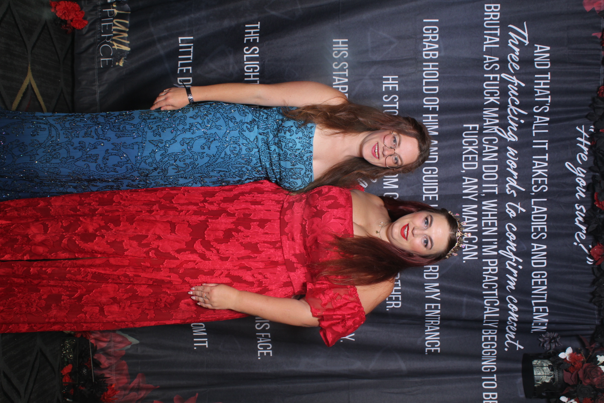 Sinners & Stardust  | View more photos from the event at v1.boothgallery.com/u/HelloPhotoBoothRental/Sinners-Stardust