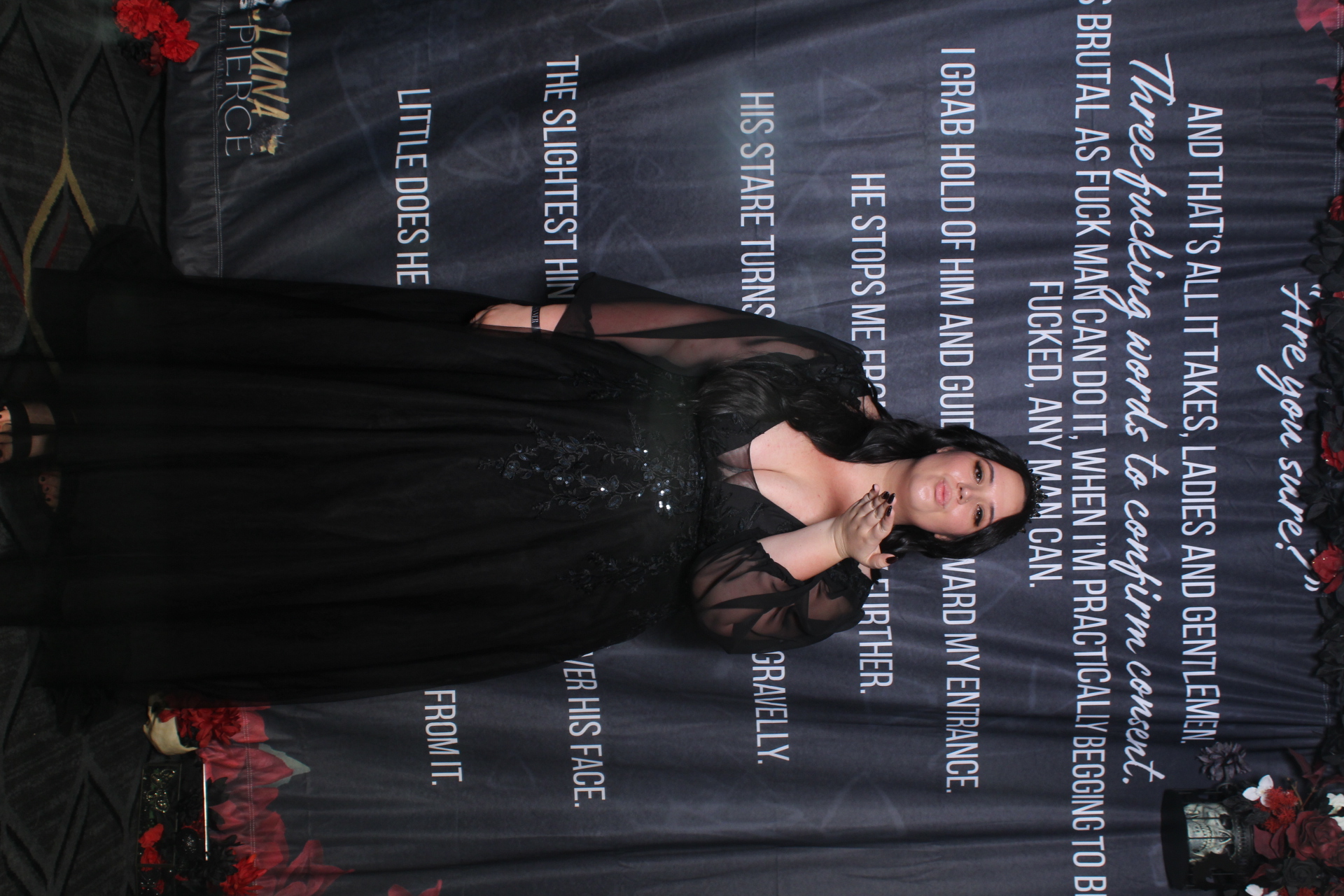 Sinners & Stardust  | View more photos from the event at v1.boothgallery.com/u/HelloPhotoBoothRental/Sinners-Stardust